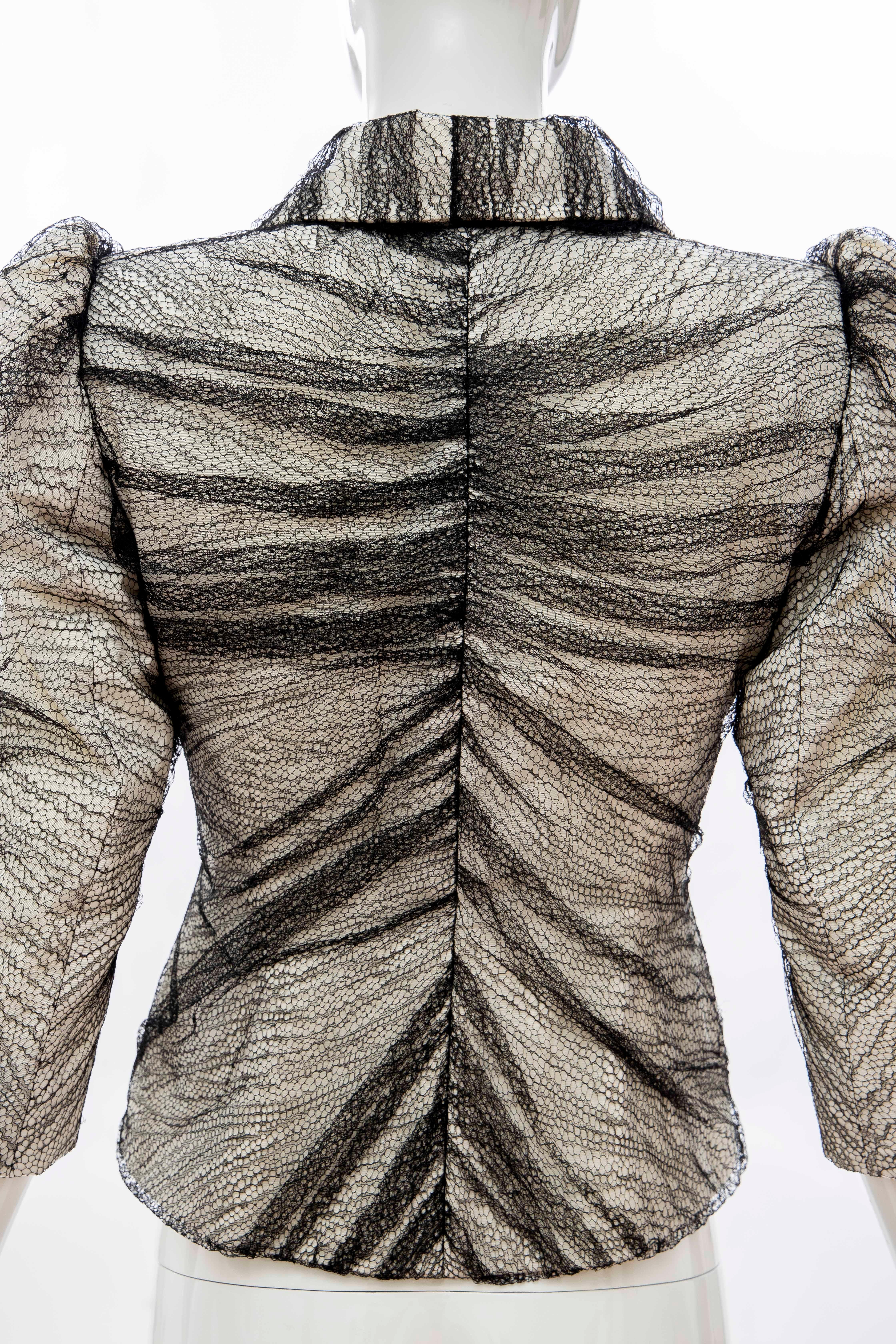 Alexander McQueen Runway Sarabande Collection Tulle Overlay Jacket, Spring 2007 In Excellent Condition For Sale In Cincinnati, OH