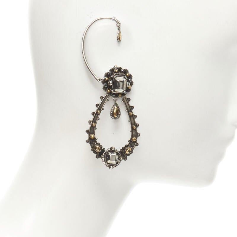 ALEXANDER McQueen Orecchino a goccia in argento con strass, orecchino statement ALEXANDER McQueen In condizioni ottime in vendita a Hong Kong, NT