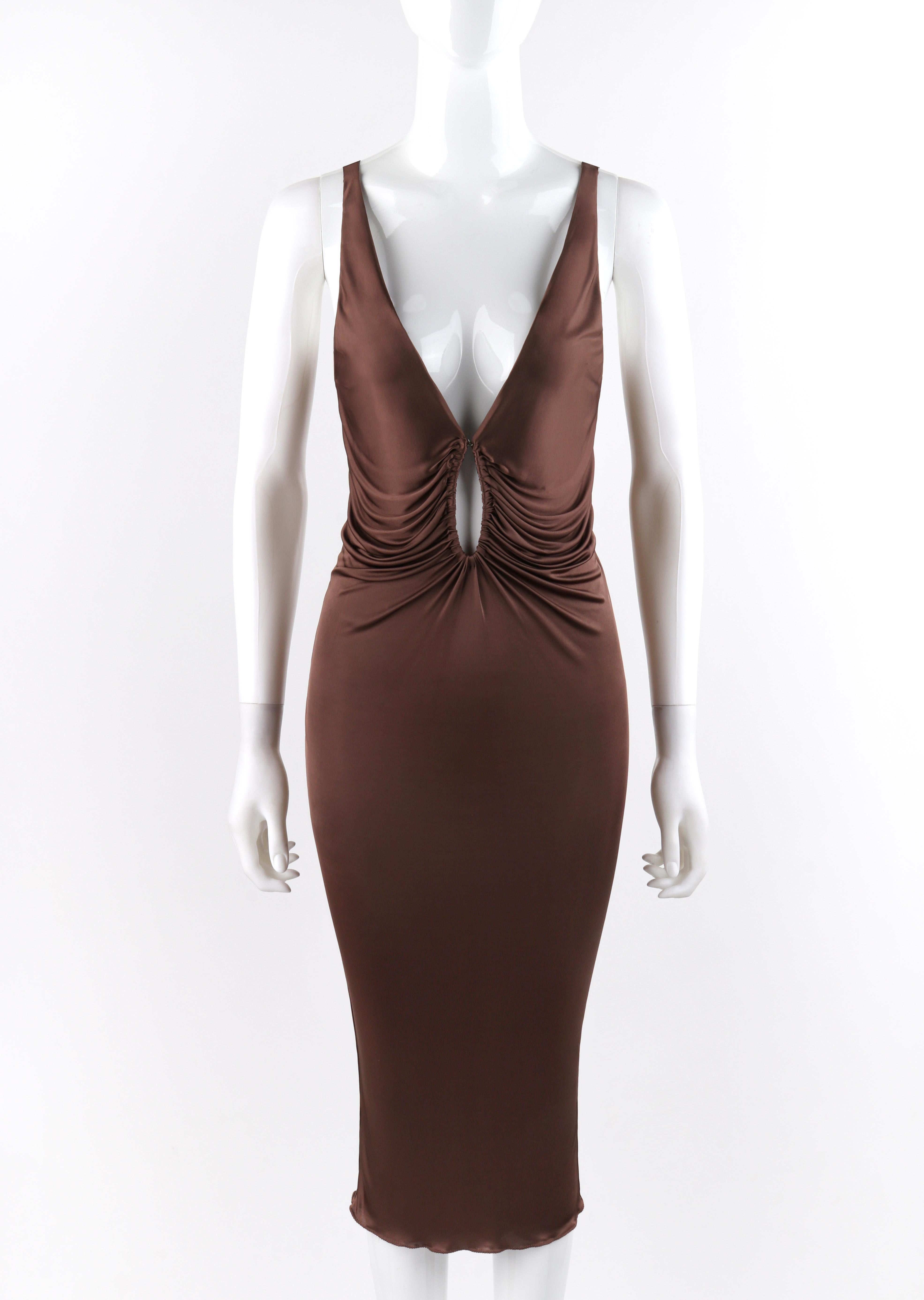 ALEXANDER McQUEEN S/S 1996 Brown Plunging Keyhole Neck Bodycon Midi Dress
  
Brand / Manufacturer: Alexander McQueen
Collection: Spring / Summer 1996 
Designer: Alexander McQueen
Style: Bodycon / shift dress
Color(s): Shades of brown
Lined: