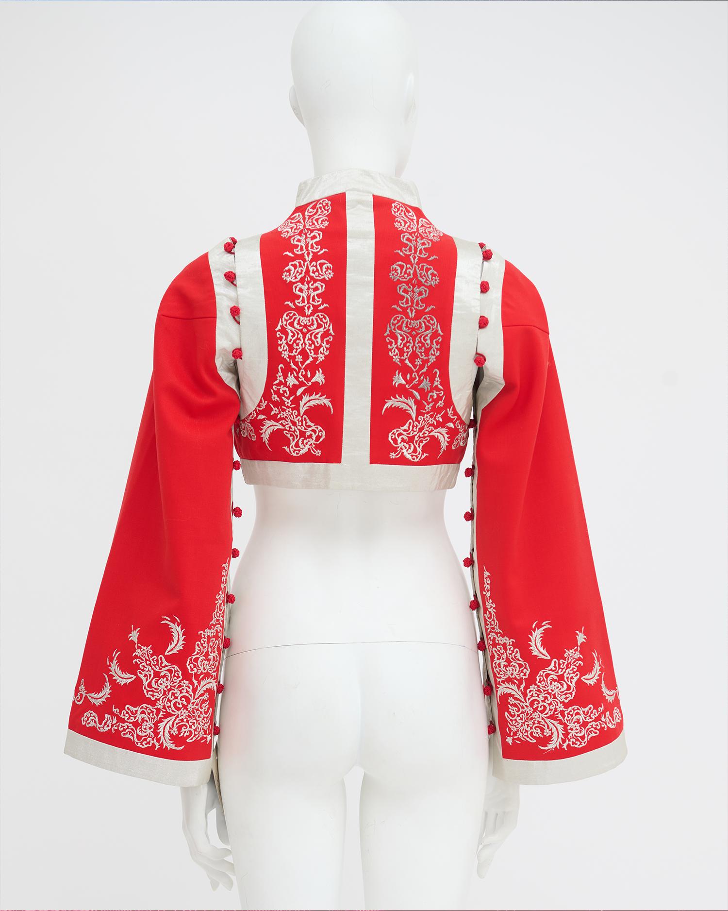 Beige Alexander McQueen S/S 2000 “Eye” Collection Silk Red Cropped Kimono Bolero in vendita