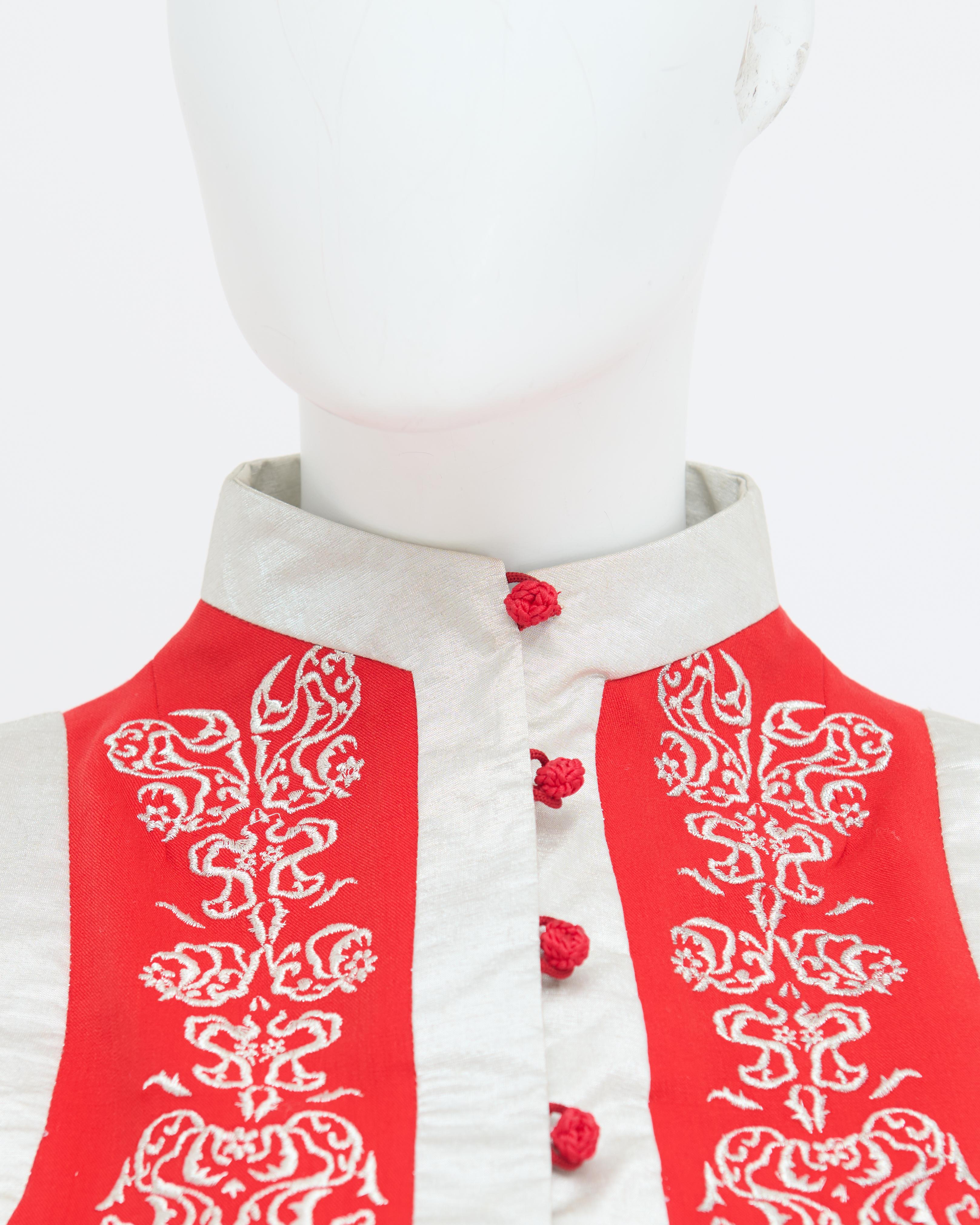 Alexander McQueen S/S 2000 “Eye” Collection Silk Red Cropped Kimono Bolero in vendita 2