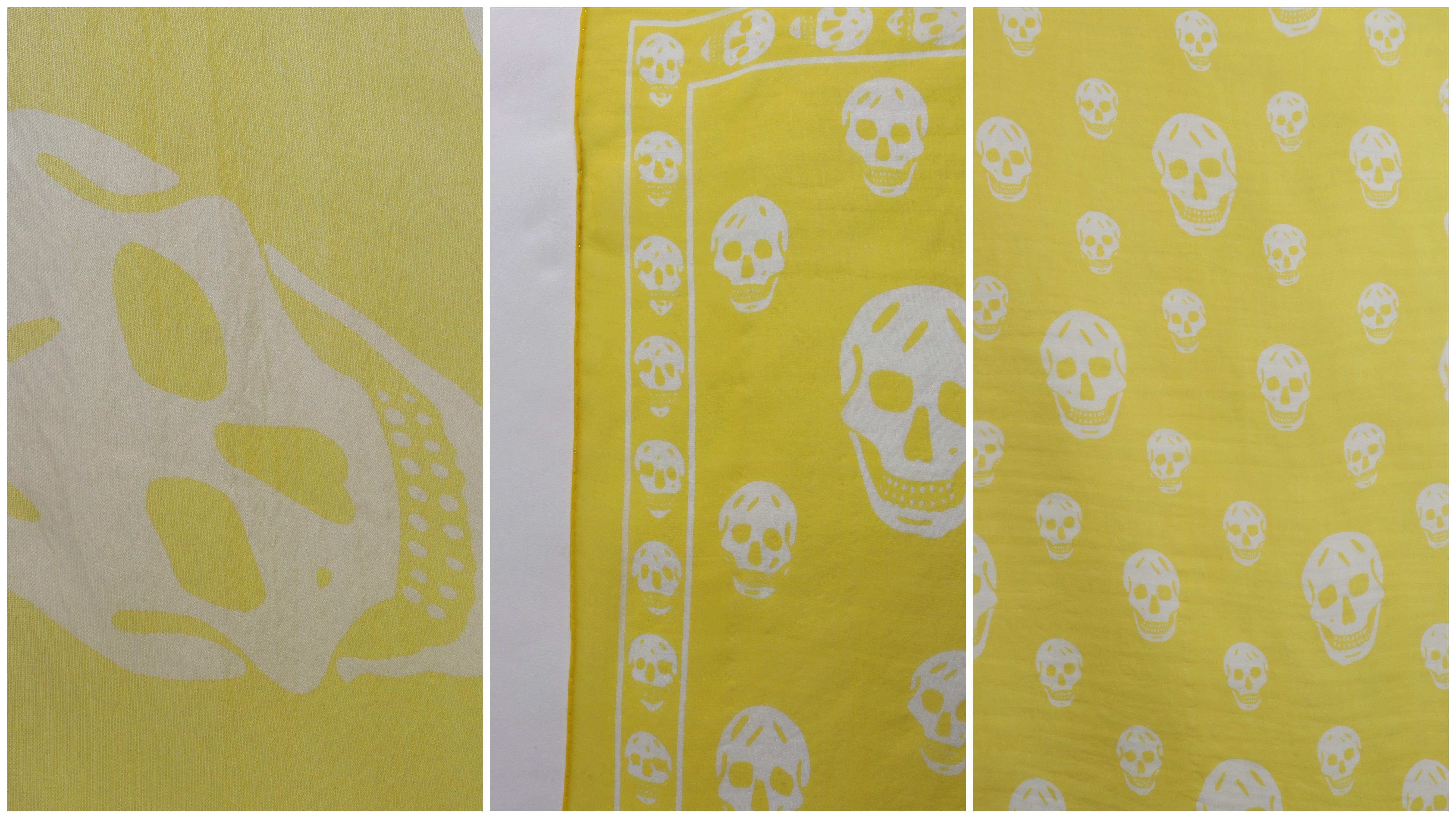 ALEXANDER McQUEEN S/S 2003 - Écharpe carrée en soie jaune et blanche imprimée tête de mort en vente 3