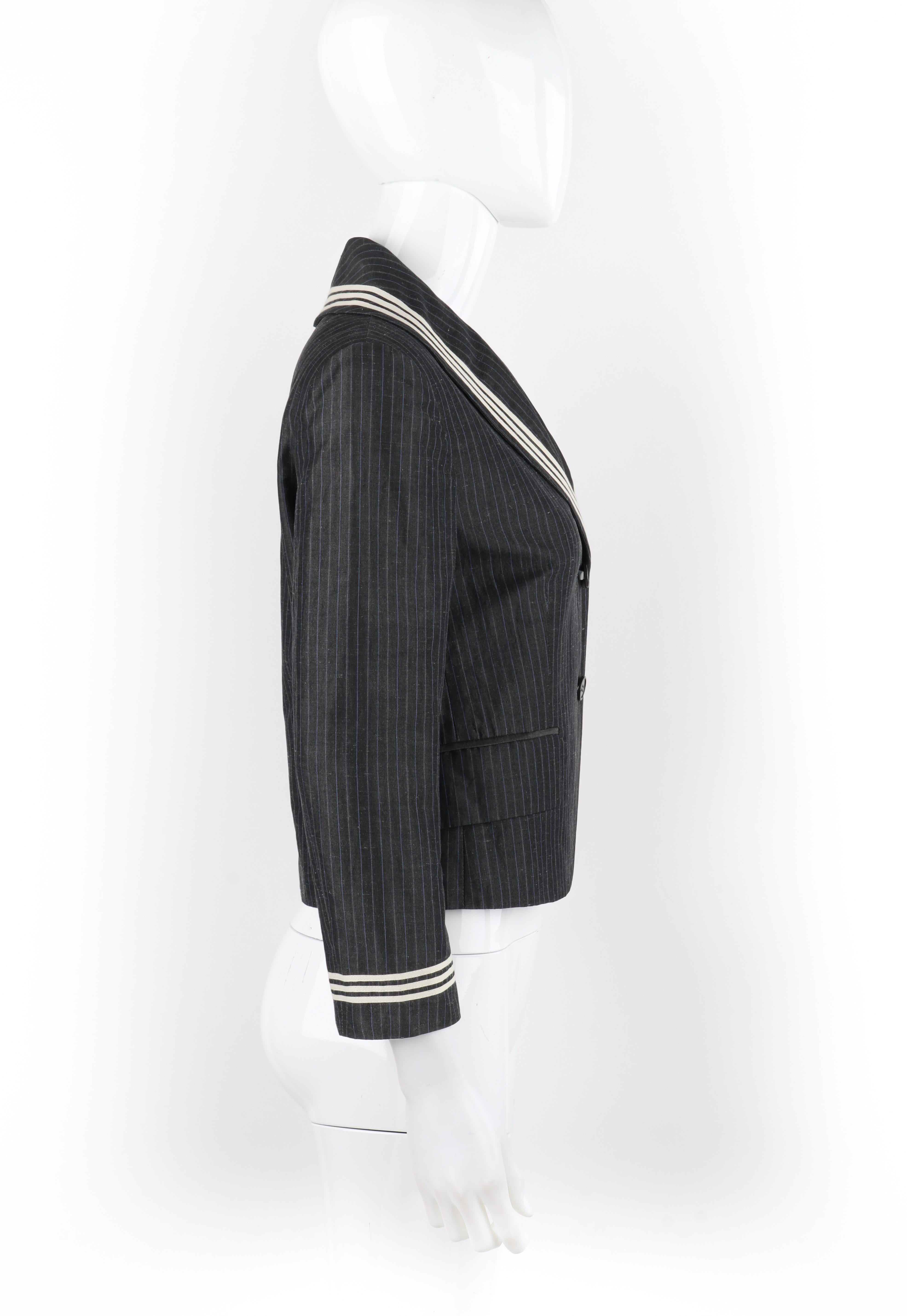 ALEXANDER McQUEEN S/S 2005 Grey Pinstripe Sailor Blazer Jacket Shawl Collar  In Good Condition For Sale In Thiensville, WI
