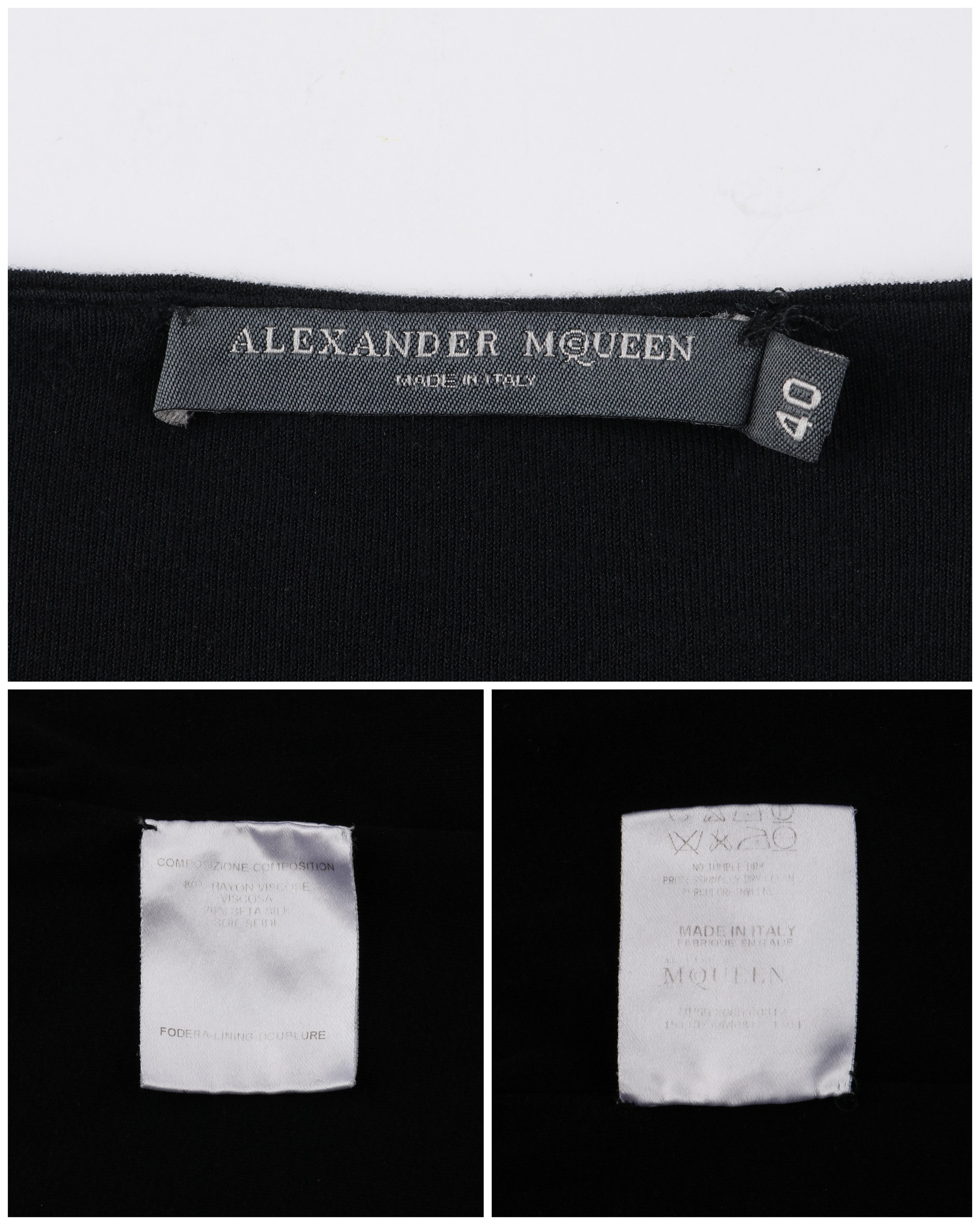 ALEXANDER McQUEEN - Haut « Neptune » en jersey noir à manches longues et col bénitier, printemps-été 2006 en vente 3