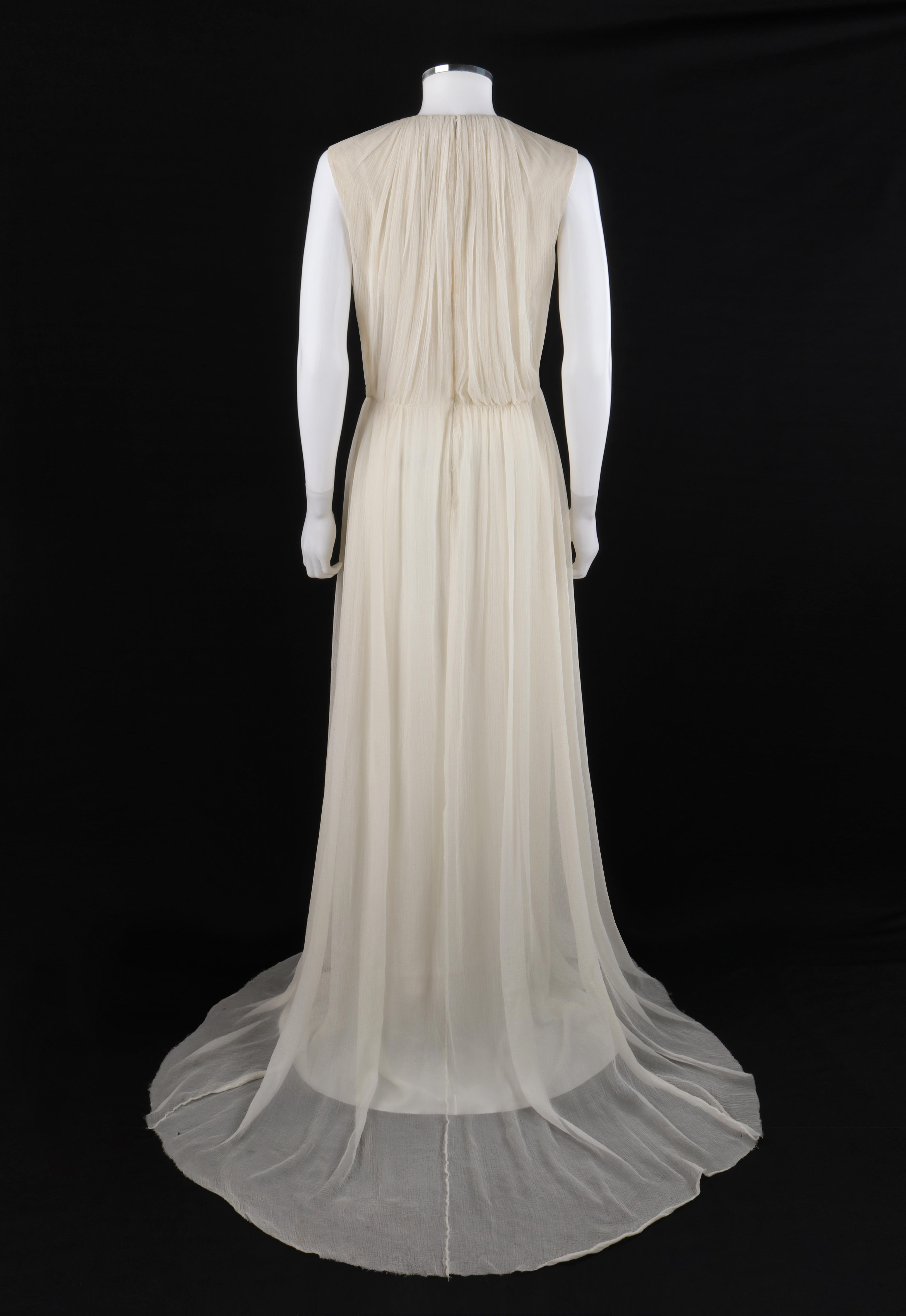 ALEXANDER McQUEEN S 2007 - Robe de bal longue en mousseline de soie ivoire Pour femmes en vente