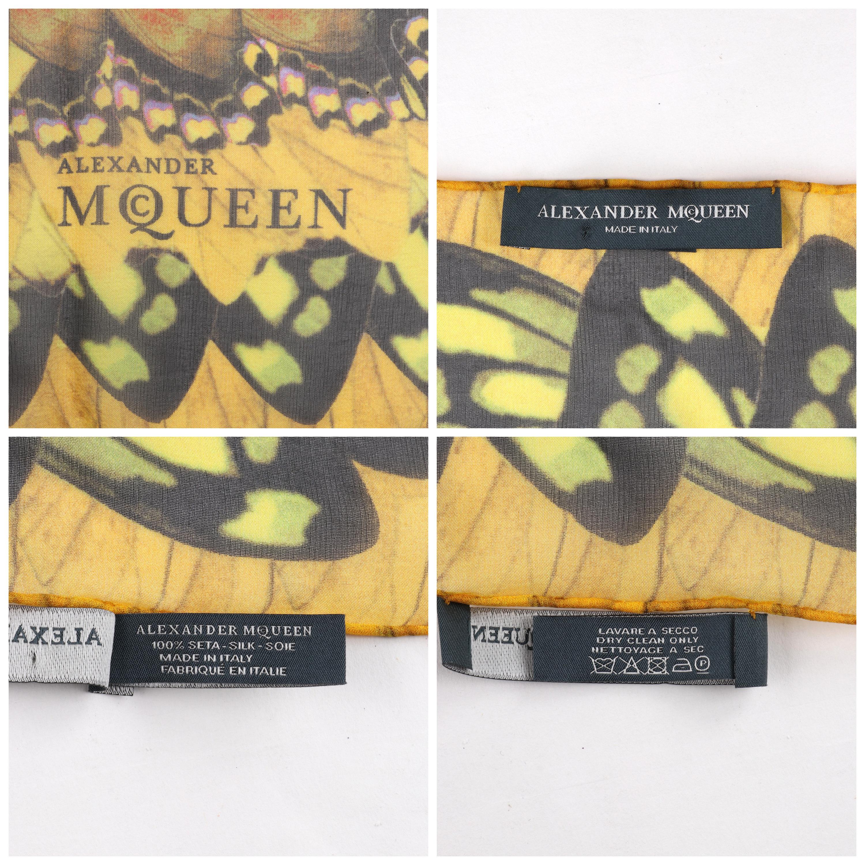 ALEXANDER McQUEEN S/S 2008 Rainbow Wings Kaleidoscope Blue Yellow Square Scarf In Good Condition For Sale In Thiensville, WI