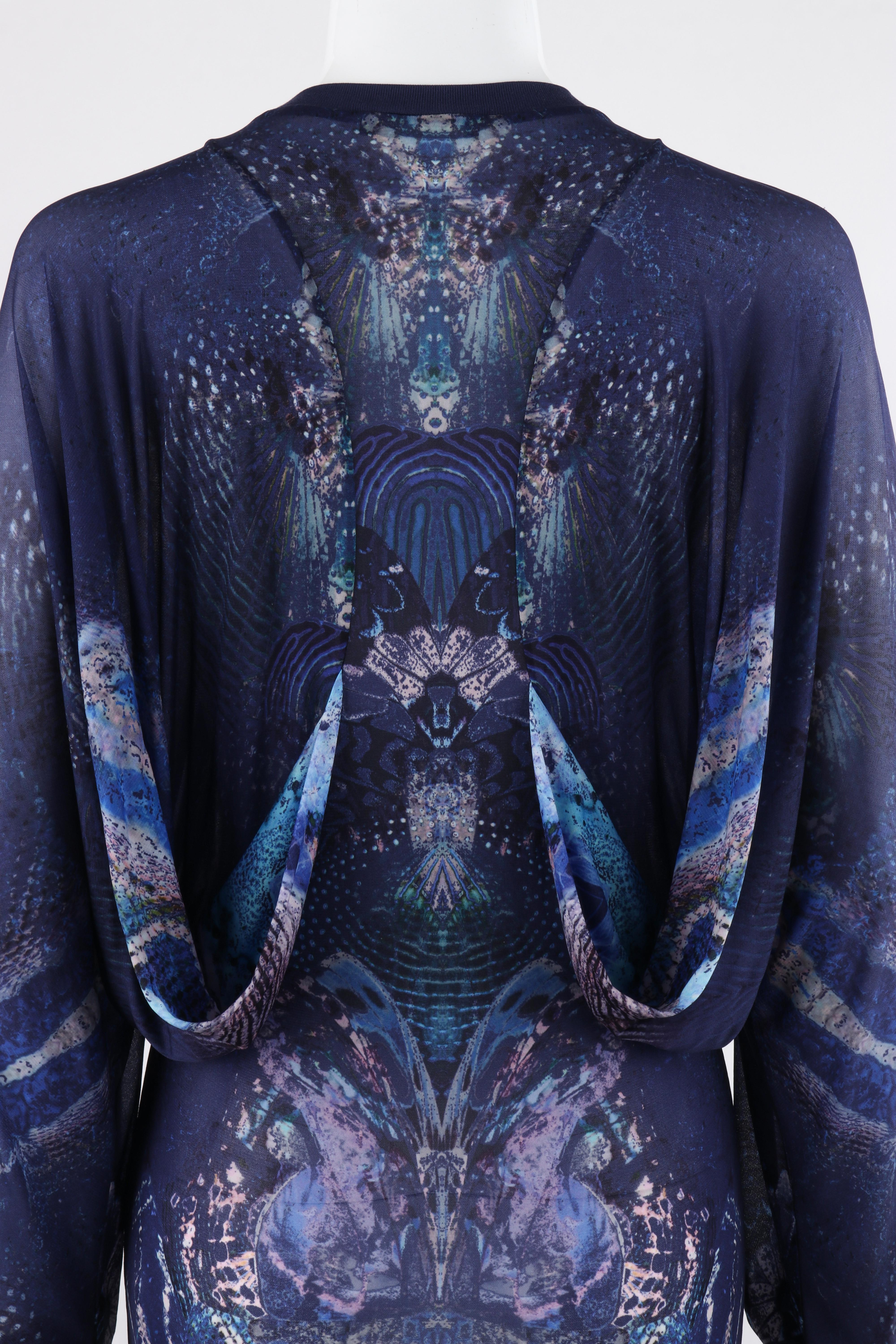 ALEXANDER McQUEEN S/S 2010 “Plato's Atlantis” Kaleidoscope Dolman Sleeve Dress  For Sale 1
