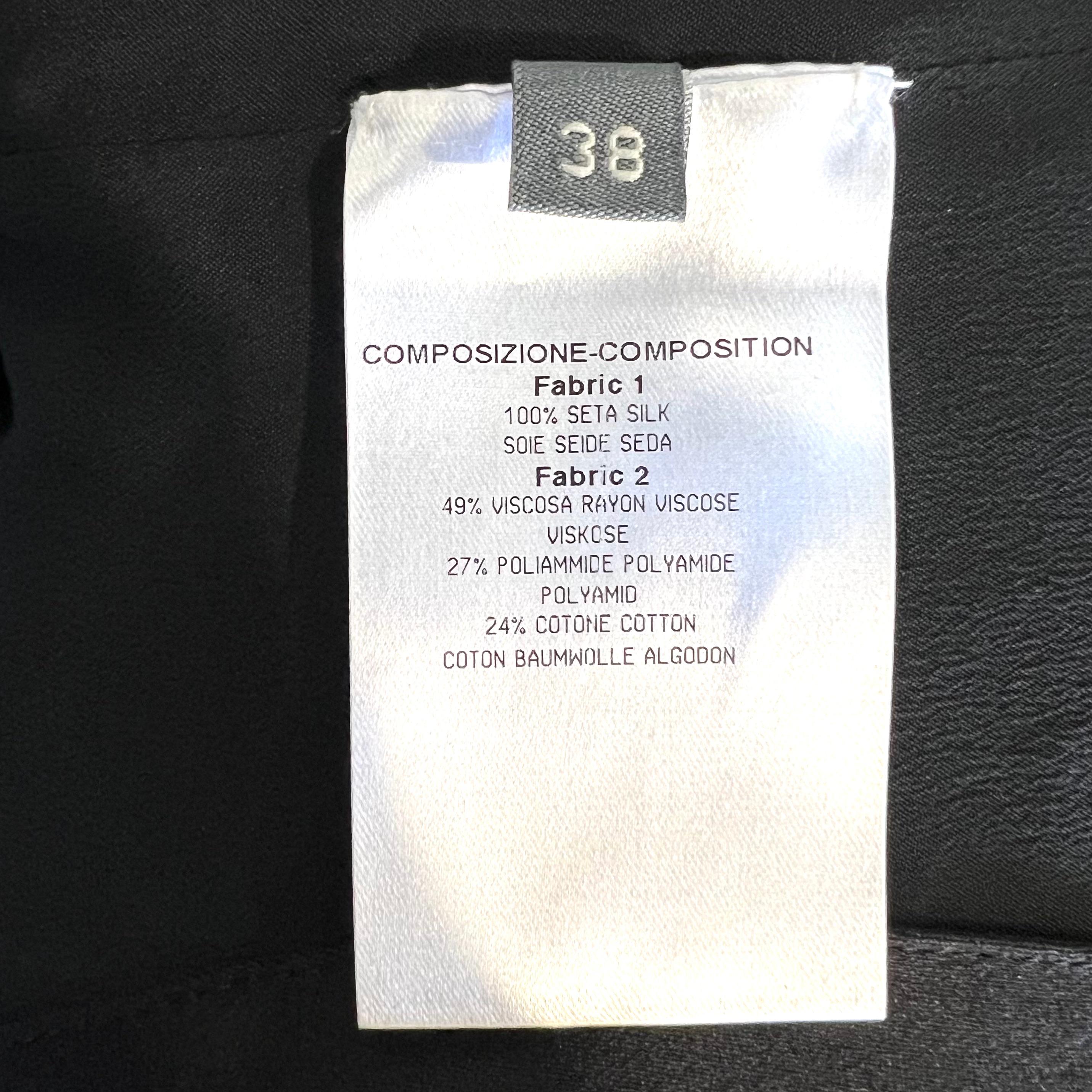 Alexander McQueen, abito P/E 2012 con corpetto in pizzo e volant in seta nera in vendita 6