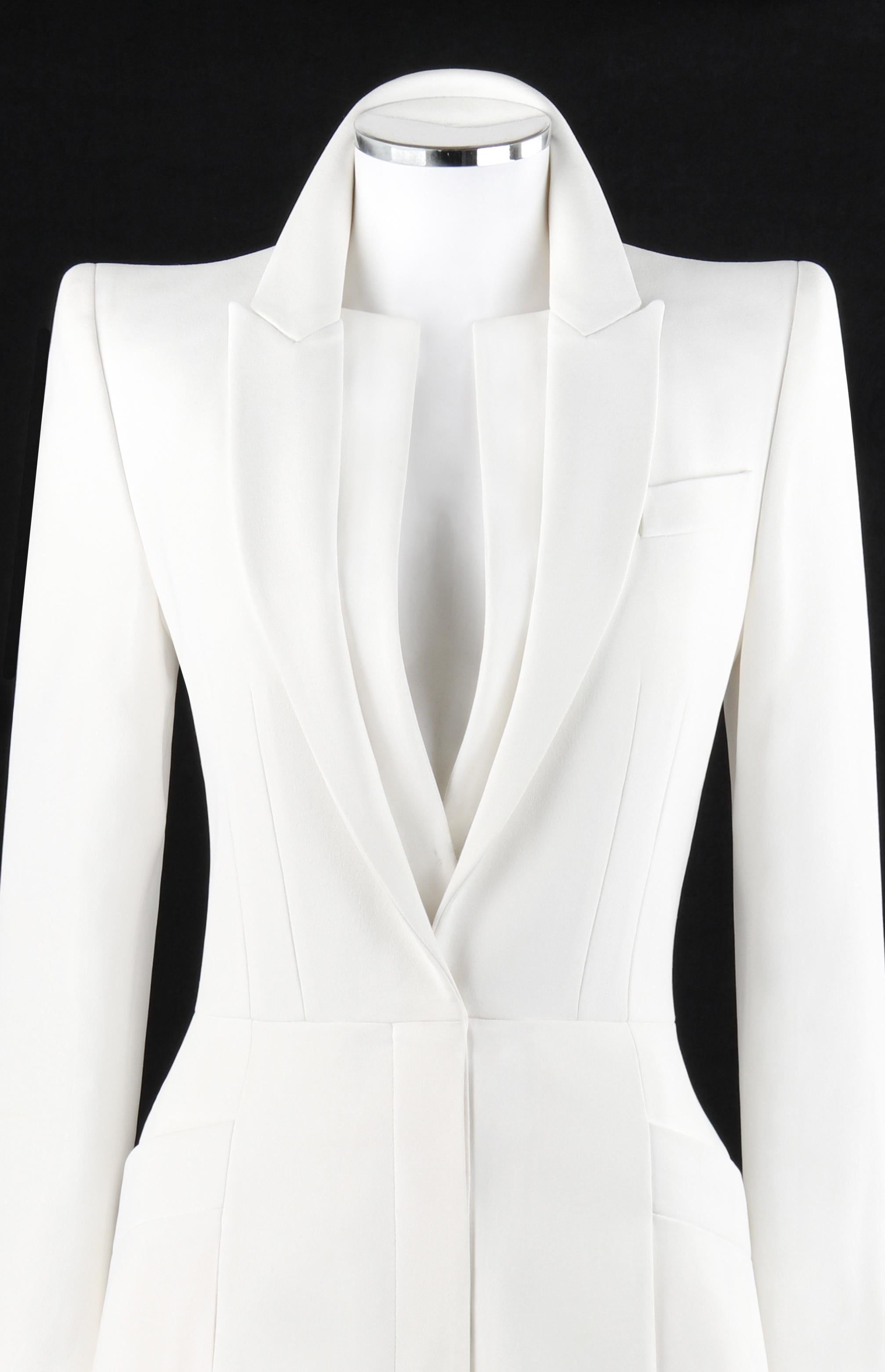 ALEXANDER McQUEEN S/S 2015 White Tailored Classic Structure Longline Coat Dress

Brand / Manufacturer: Alexander McQueen
Collection: S/S 2015
Designer: Sarah Burton
Style: Long sleeve a-line blazer jacket dress
Color(s): White
Lined: Yes
Marked