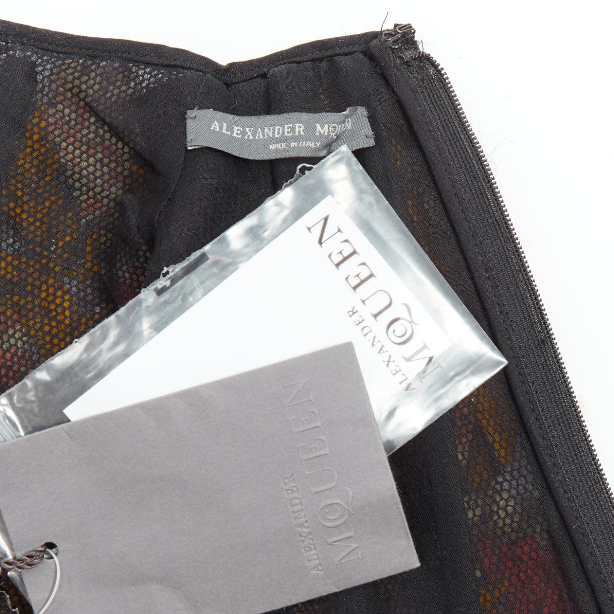 ALEXANDER MCQUEEN Sarah Burton 2011 Laufsteg gelb schwarzer Rüschenharnisch IT40 S im Angebot 8