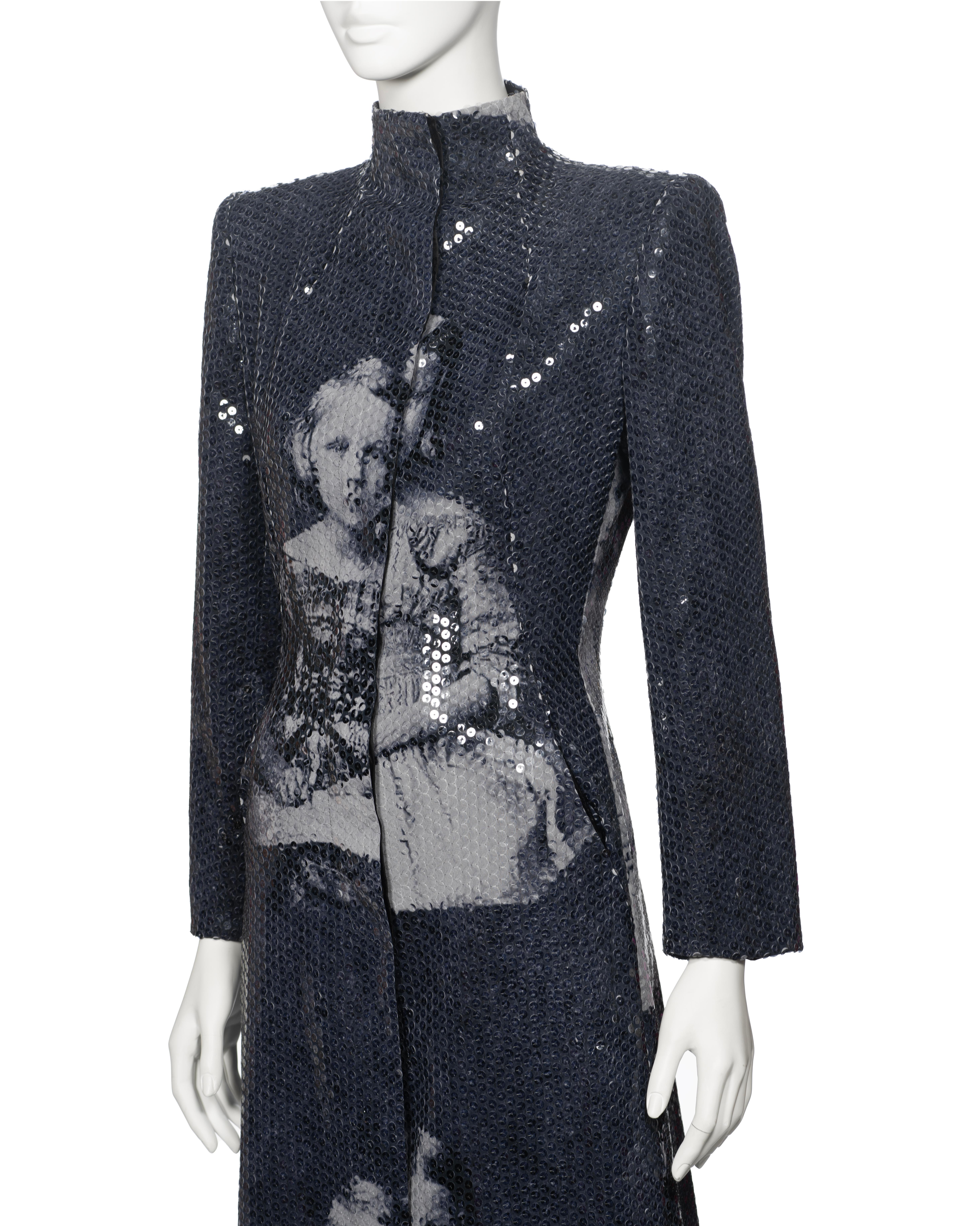 Manteau de soirée Joan à sequins Alexander McQueen, A/H 1998 en vente 2