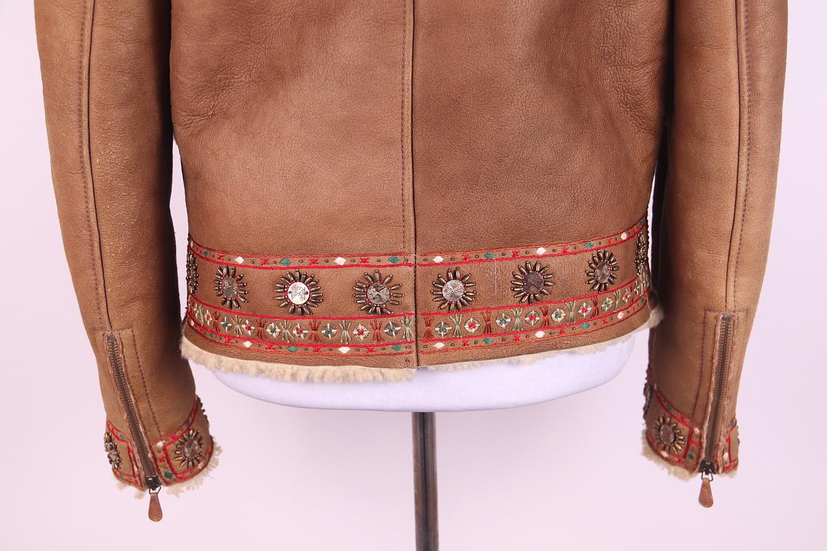 Alexander McQueen short sheepskin coat 2000s For Sale 3