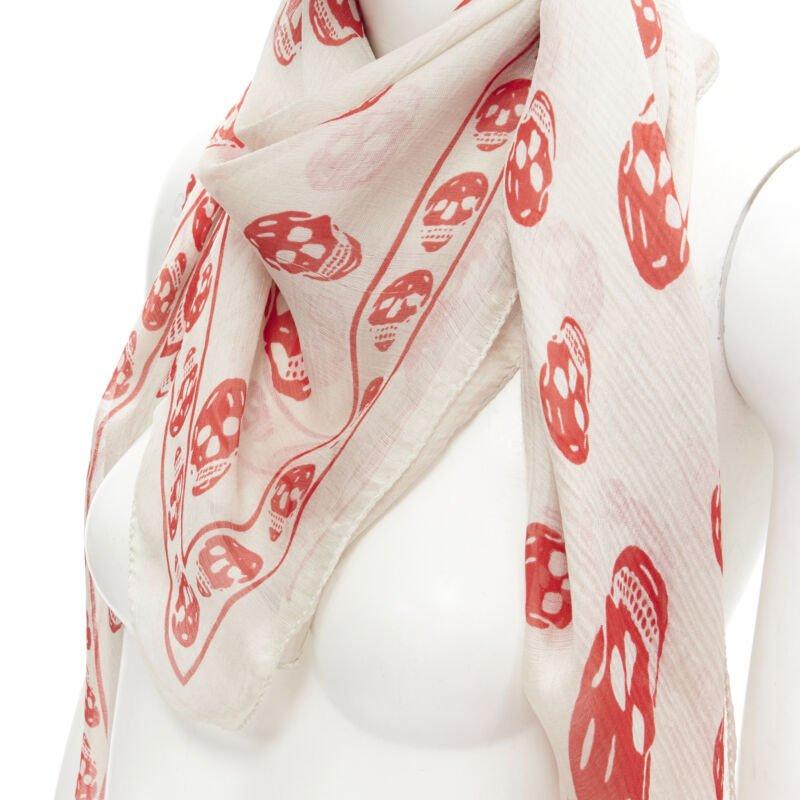ALEXANDER MCQUEEN Signature skeleton skull light grey red silk scarf For Sale 1