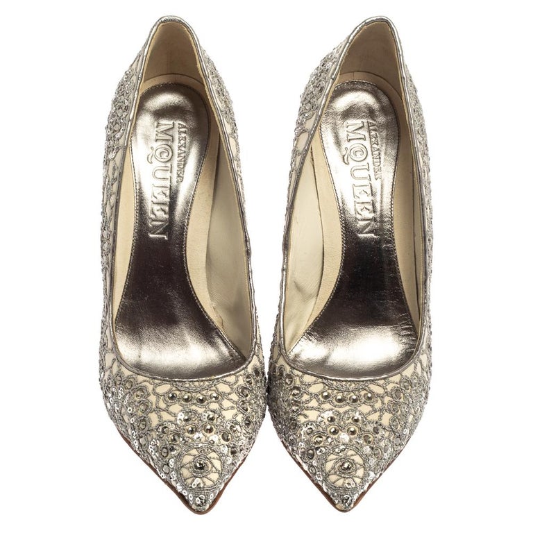 Alexander McQueen Silver/Off White Lace Crystal Pointed Toe Pumps Size ...