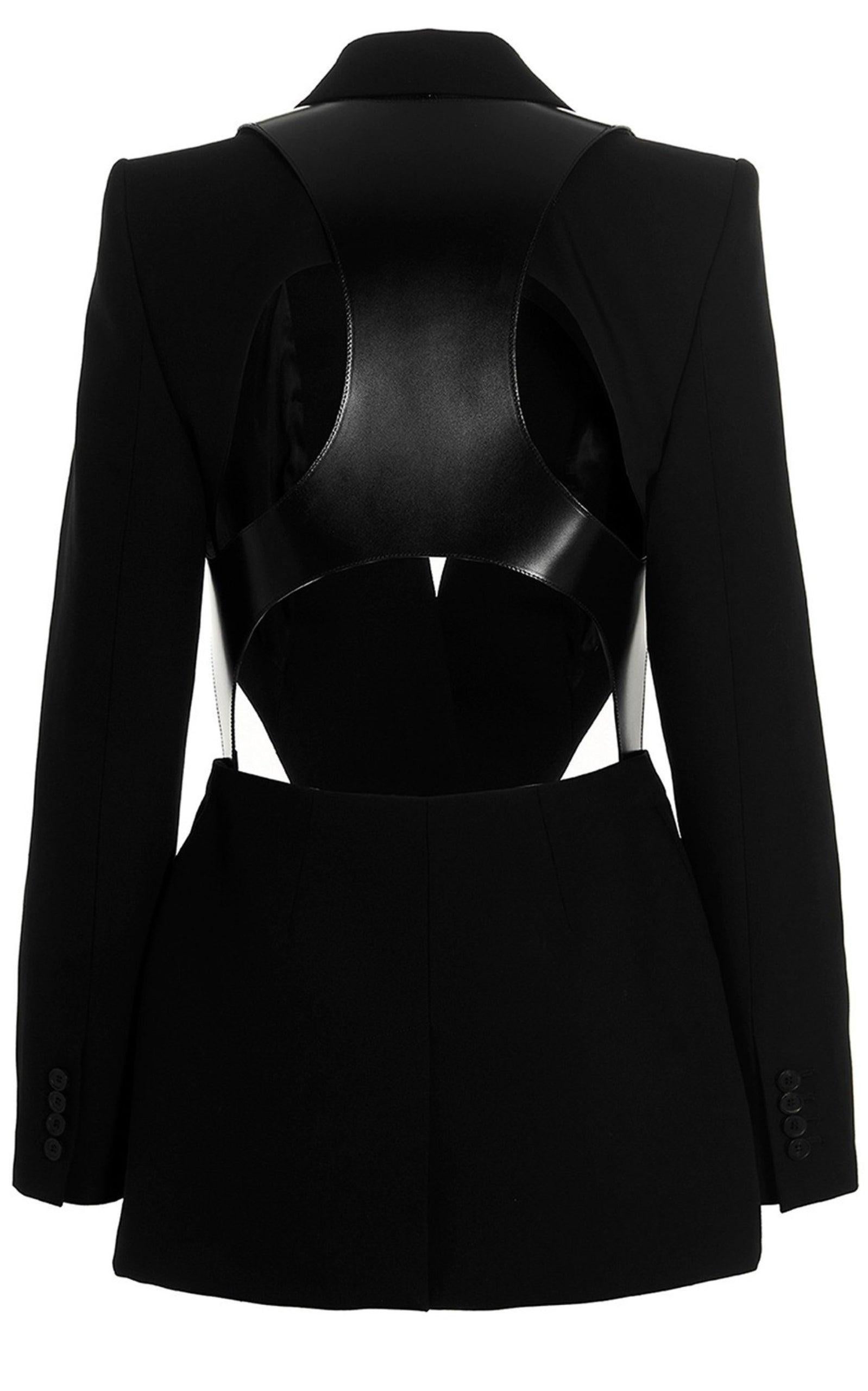 Alexander McQueen Blazer décolleté à simple boutonnage IT42 en vente 2