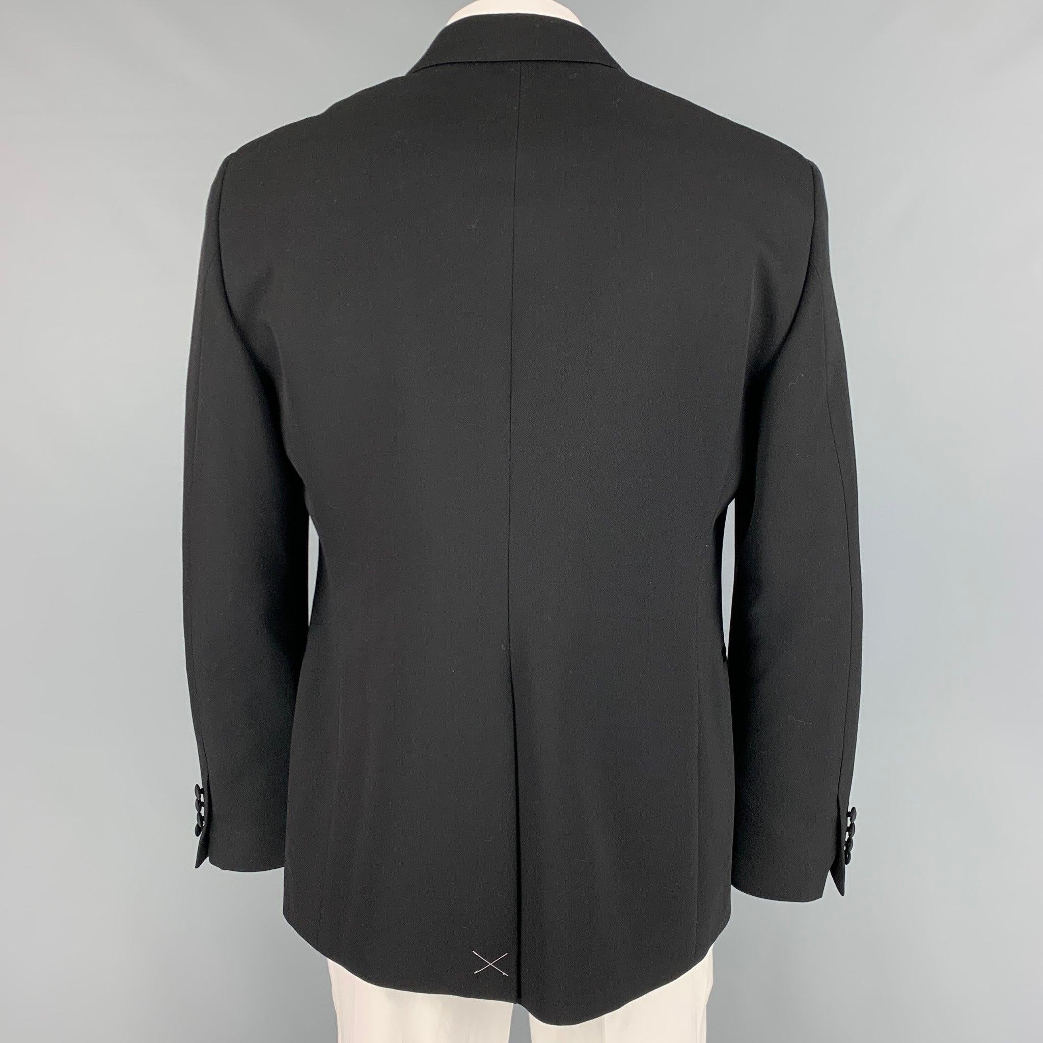 ALEXANDER MCQUEEN Size 44 Black Wool Peak Lapel Sport Coat In Good Condition For Sale In San Francisco, CA