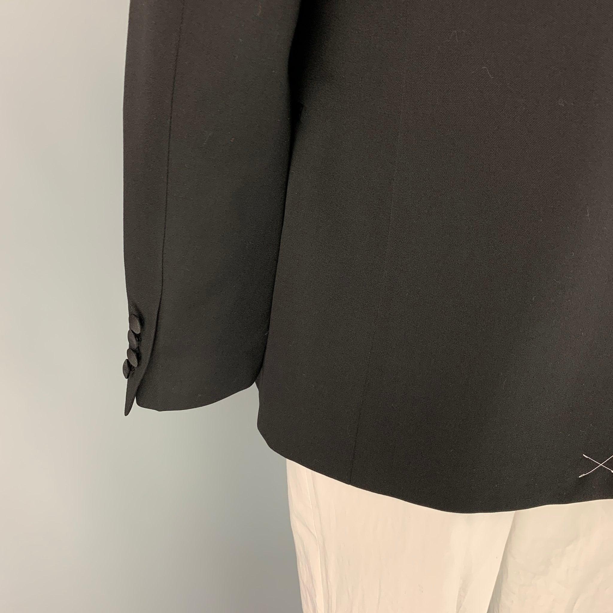 Men's ALEXANDER MCQUEEN Size 44 Black Wool Peak Lapel Sport Coat For Sale