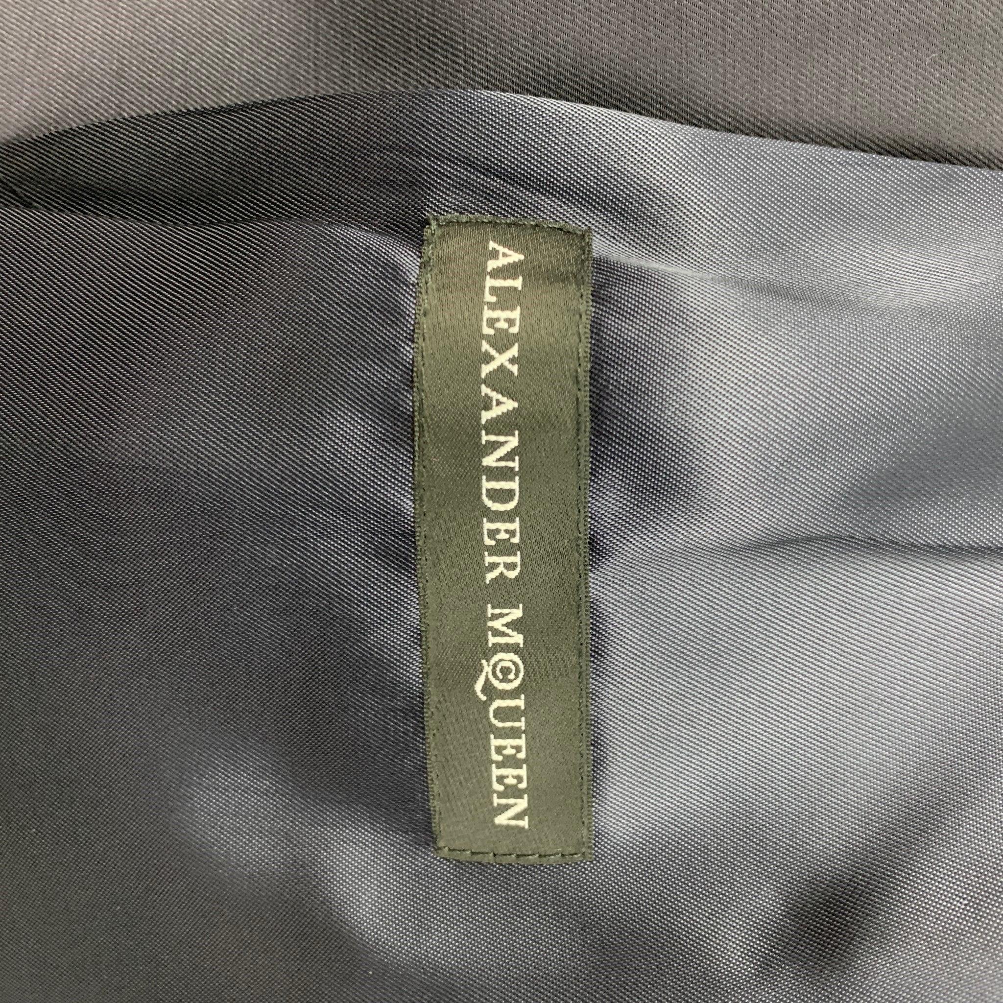 ALEXANDER MCQUEEN - Manteau de sport bleu marine en mélange de laine et de viscose, taille 44 3