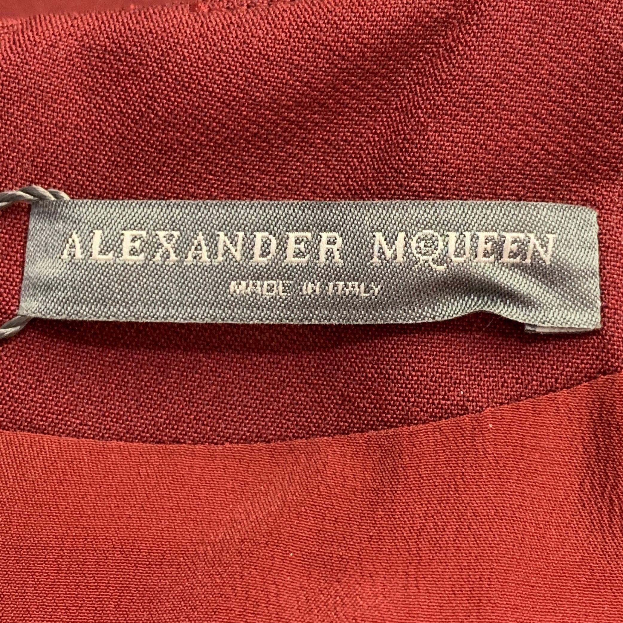 ALEXANDER MCQUEEN Size 6 Burgundy Gold Wool Silk Applique Sleeveless Dress For Sale 2