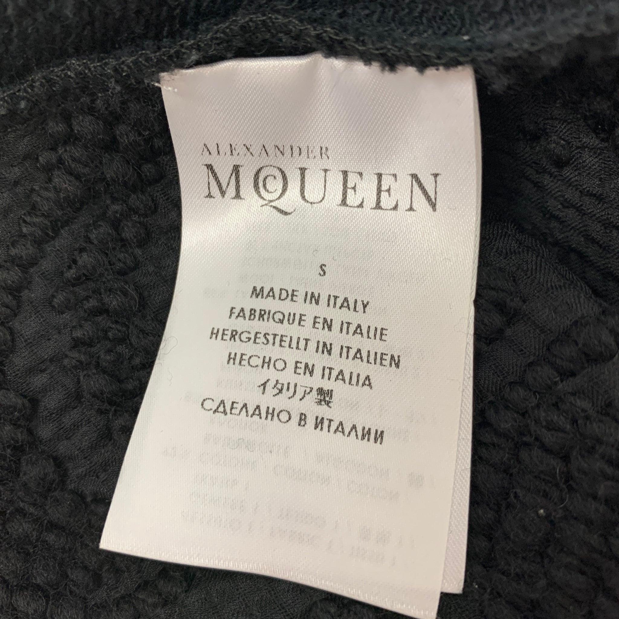 ALEXANDER MCQUEEN Size S Black Skulls Cotton Silk Crew-Neck Pullover For Sale 1