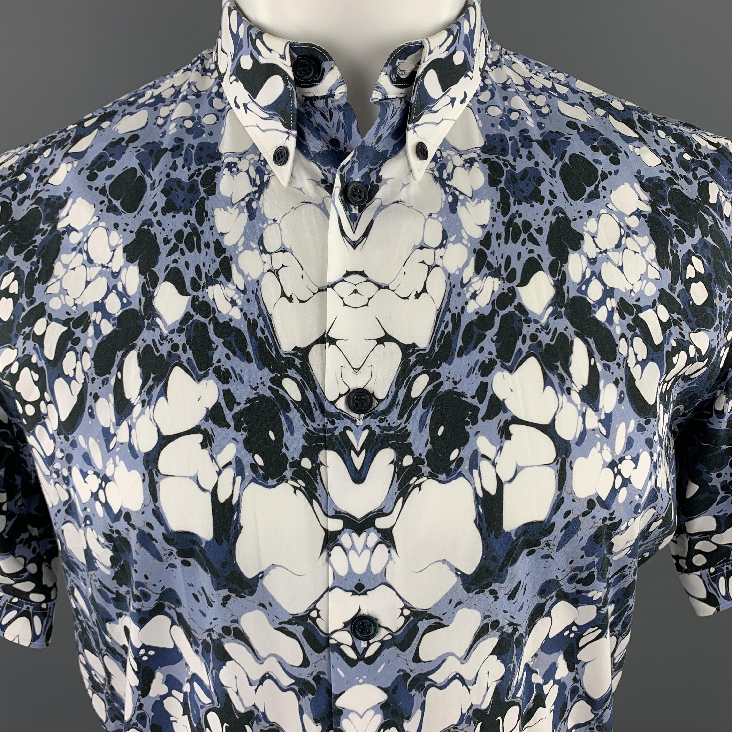 ALEXANDER MCQUEEN shot sleeve shirt comes in white cotton with an all over blue marble print and button down collar. 

Excellent Pre-Owned Condition.
Marked: IT 46

Measurements:

Shoulder: 17.5 in.
Chest: 42.5 in.
Sleeve: 8.5 in.
Length: 28 in.