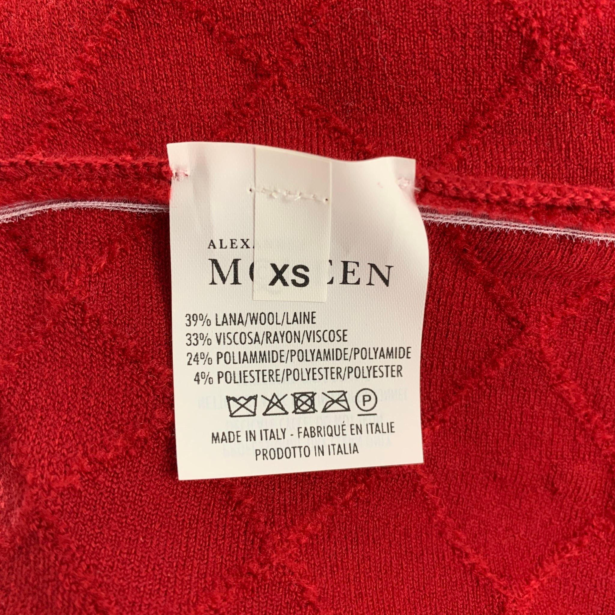 ALEXANDER MCQUEEN Size XS Burgundy Quilted Stretch Wool Blend Cocktail Dress 1