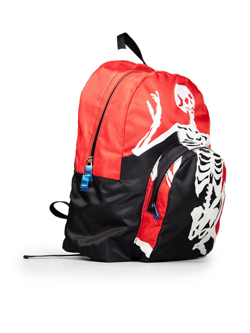 CONDITION is Never worn. No visible wear to the bag is evident on this new Alexander McQueen designer resale item.
 
 
 
 Details
 
 
 Multicolour- black, red, white
 
 Cloth textile
 
 Medium backpack
 
 Skeleton print
 
 1x Top handle
 
 2x