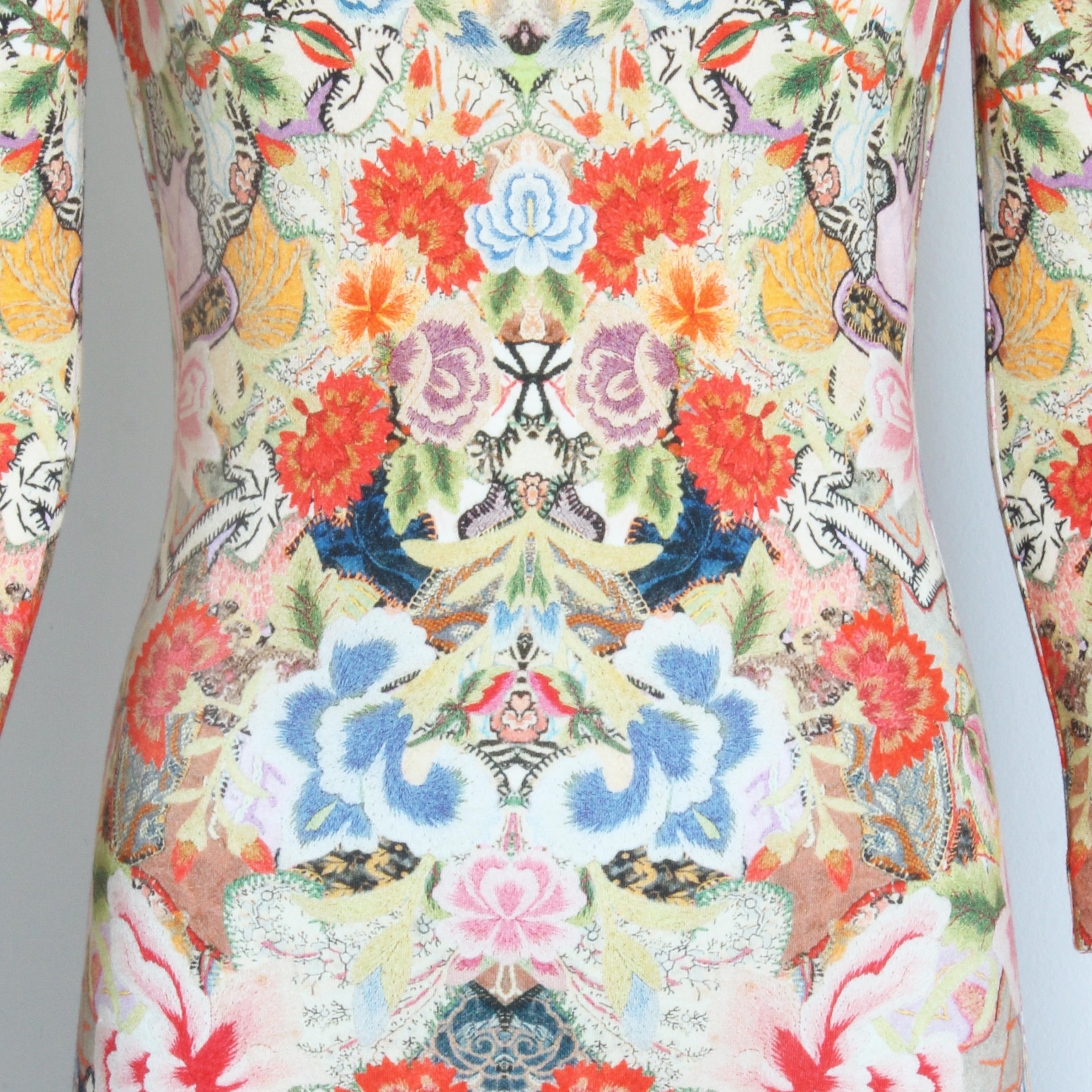 De las mujeres Alexander McQueen Vestido de manga acuchillada Caleidoscopio Estampado Floral Abstracto Bodycon en venta