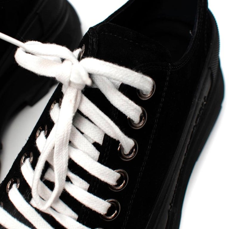 Alexander McQueen Slick Black Suede Platform Sneakers For Sale 2
