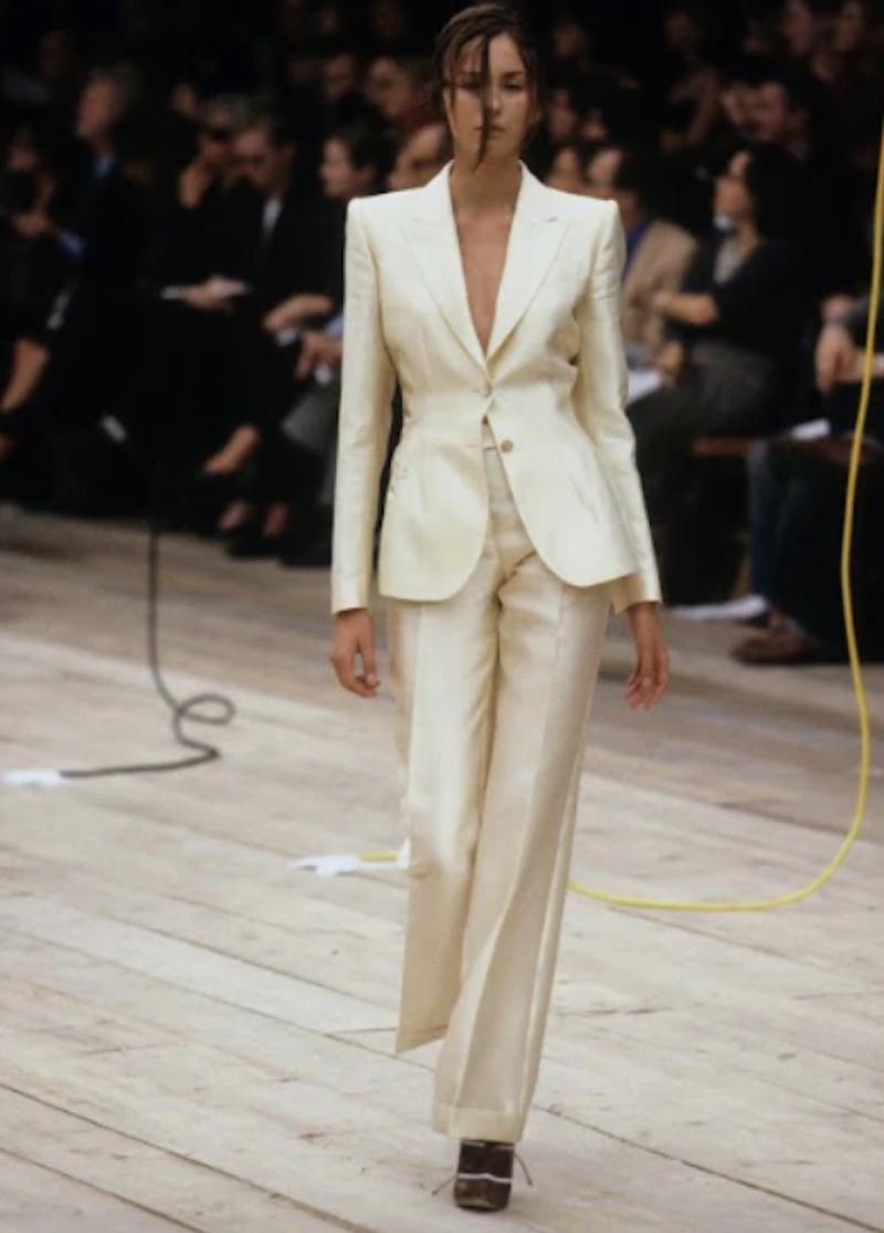 Tailleur jupe Alexander McQueen printemps 1999 (Look 52) en vente 4