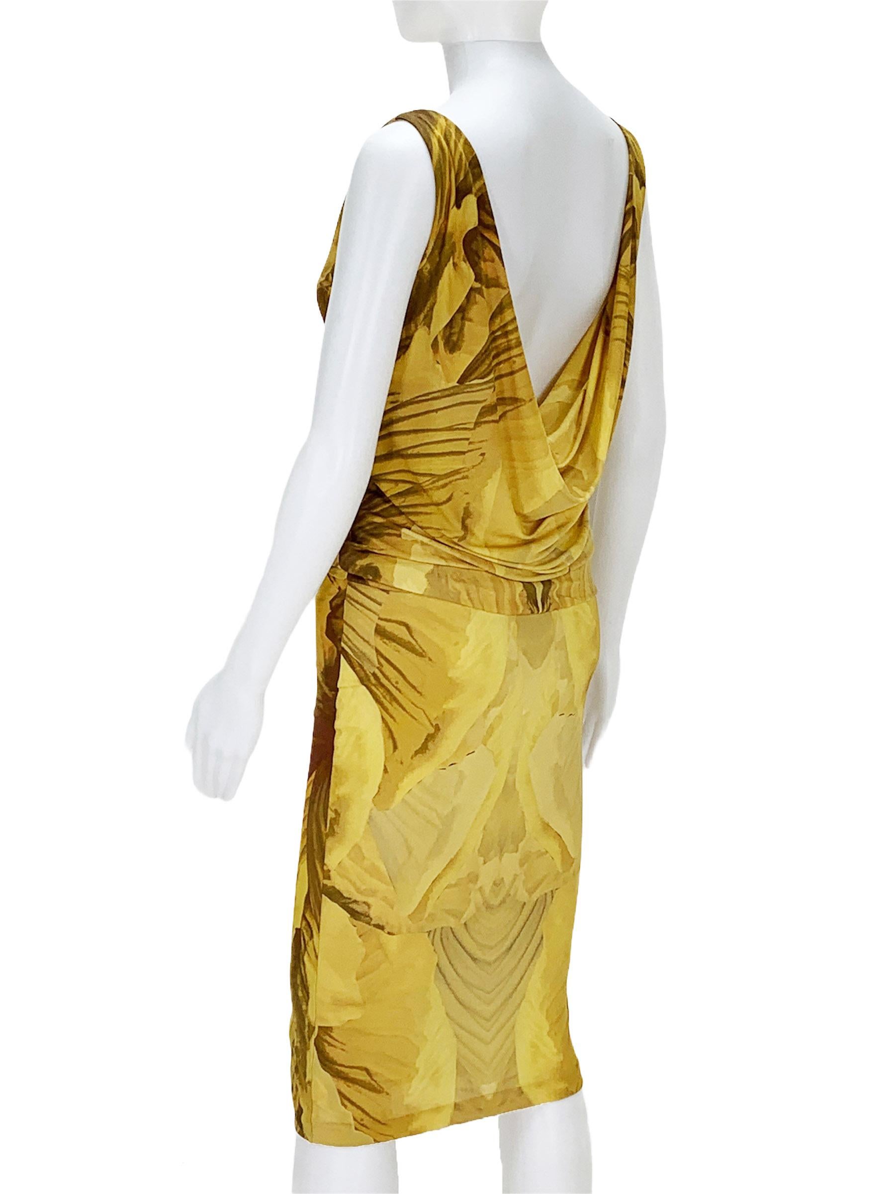 Marron Alexander McQueen - Robe dos nu extensible, collection Plato's Atlantis, printemps-été 2010, taille 40 en vente