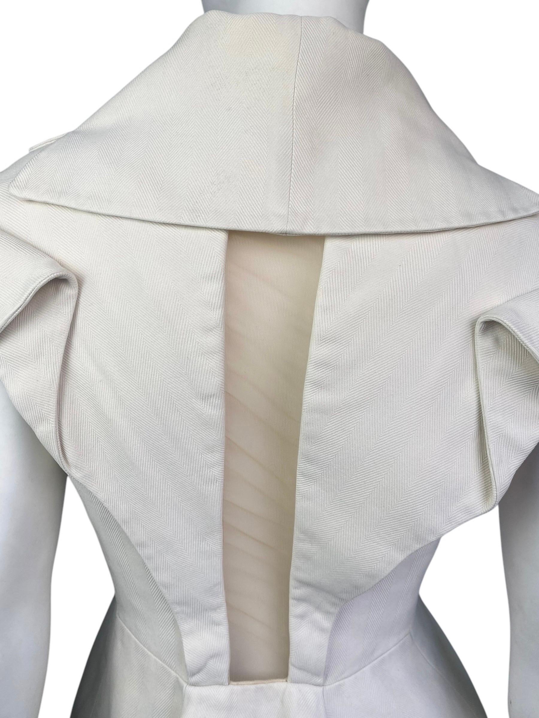 ALEXANDER MCQUEEN ss1999 «NO. 13» CREAM SILK SCULPTED BLAZER 1