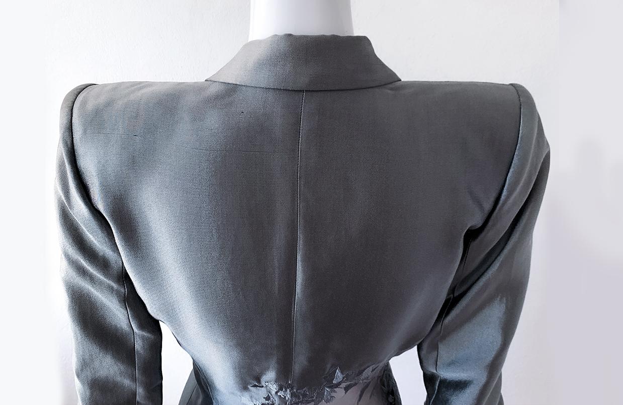 Alexander McQueen SS1999 Silver Silk Suit Blazer Embroidered Illusion Ivy Leaf 11