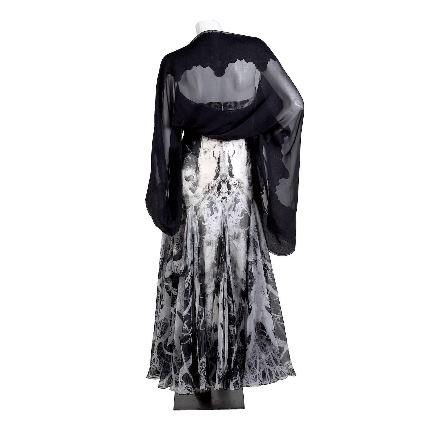 Alexander McQueen Strapless Gown with Black and White Photographic Print, 2010 In Excellent Condition In Los Angeles, CA