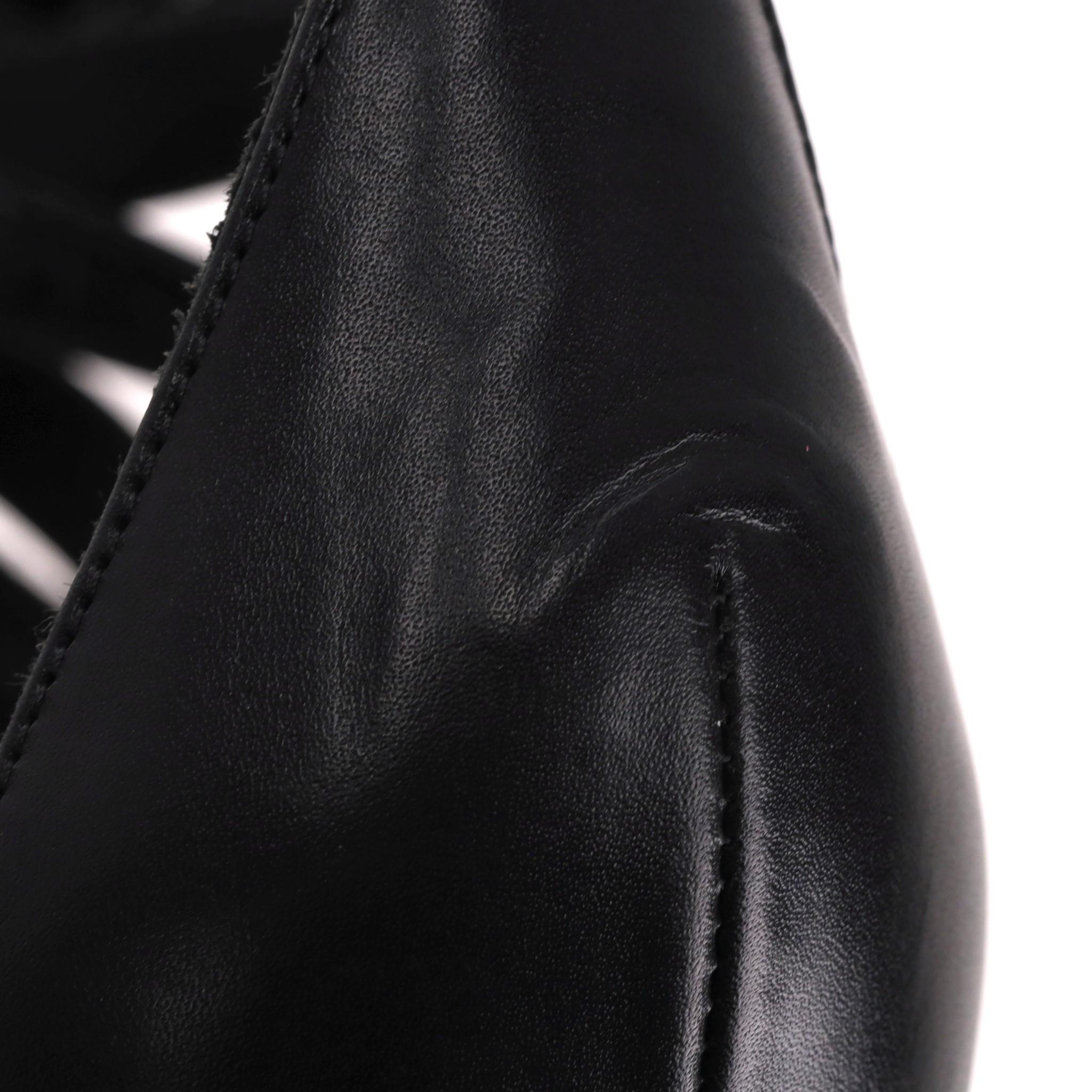 Alexander McQueen - Sandales à lanières en cuir en vente 1