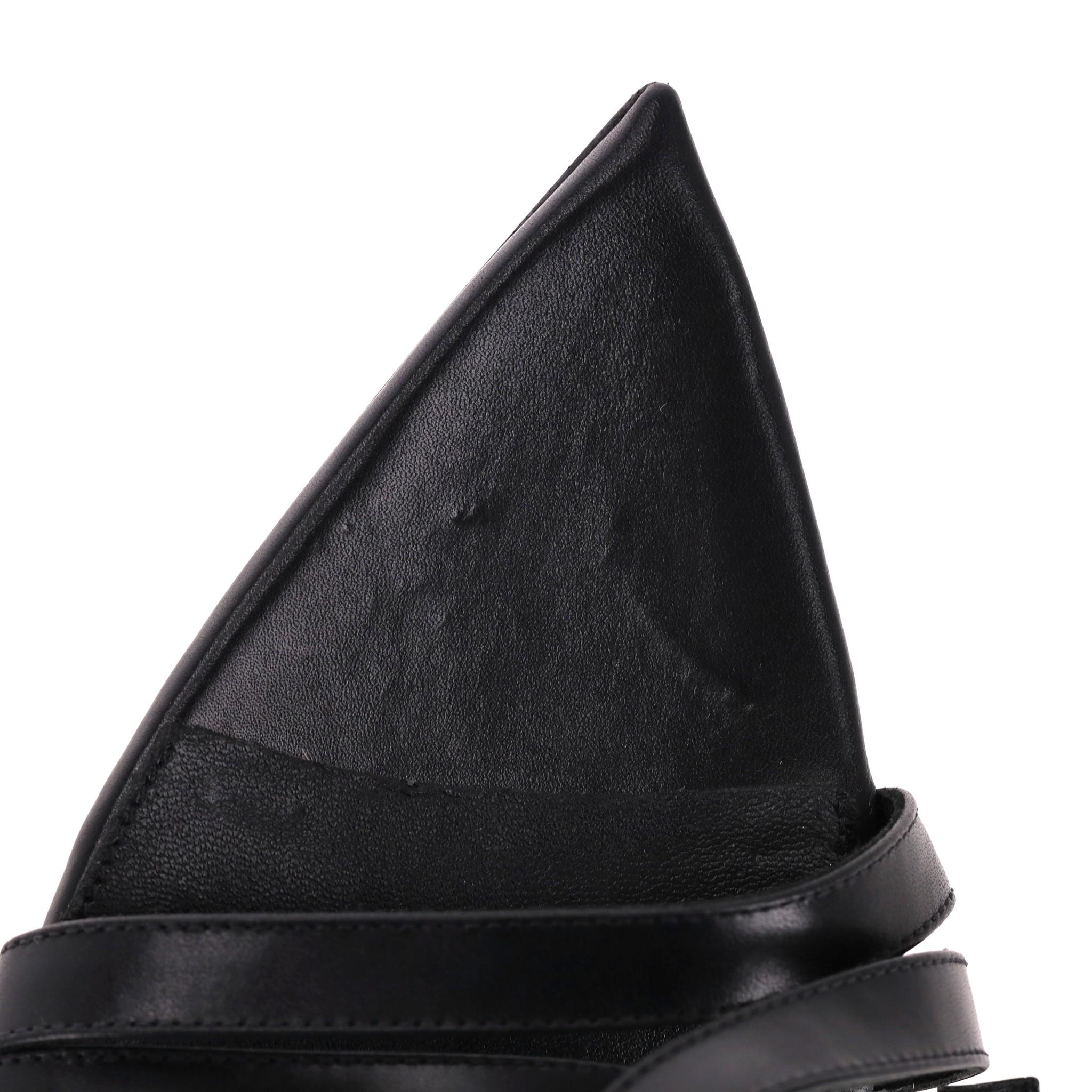 Alexander McQueen - Sandales à lanières en cuir en vente 3