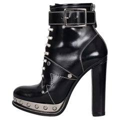 Alexander McQueen - Bottines en cuir à plateforme cloutée - 38 ans