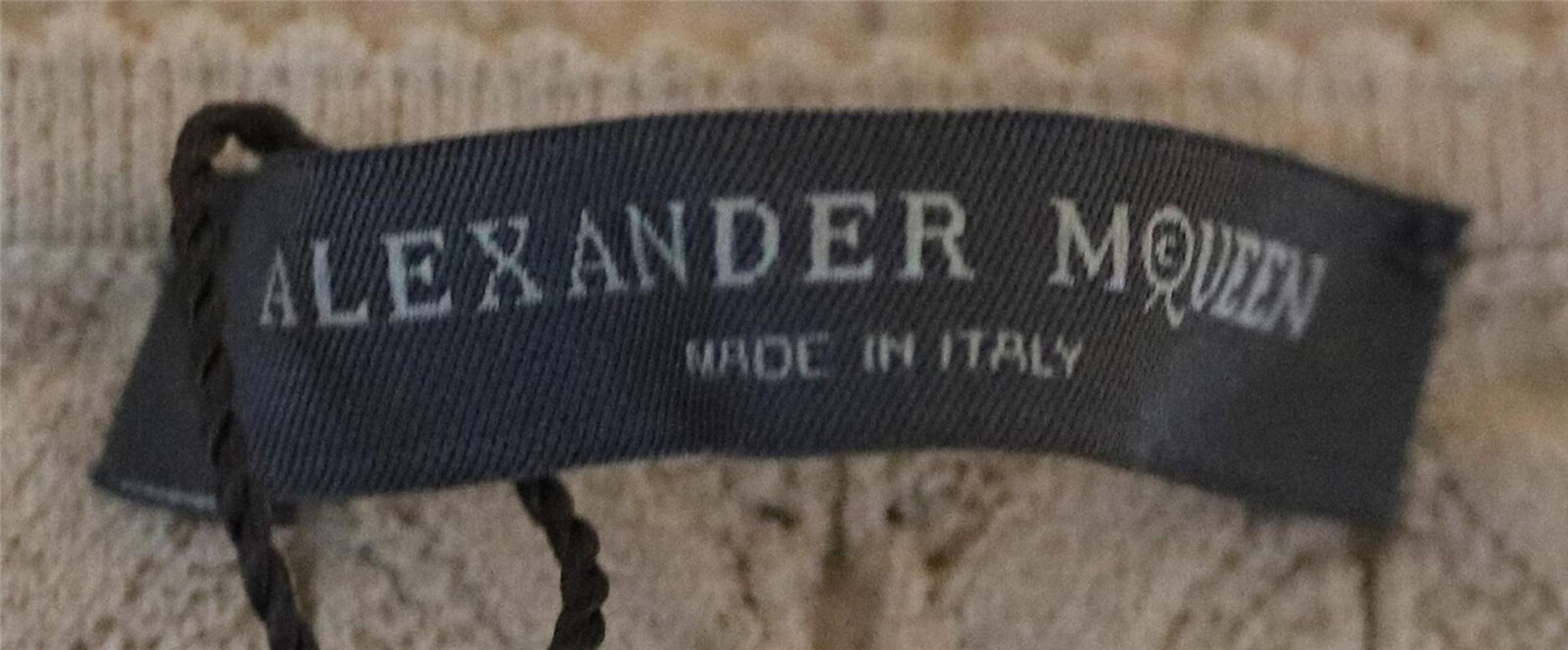 Women's Alexander McQueen Textured Knitted Peplum Top 