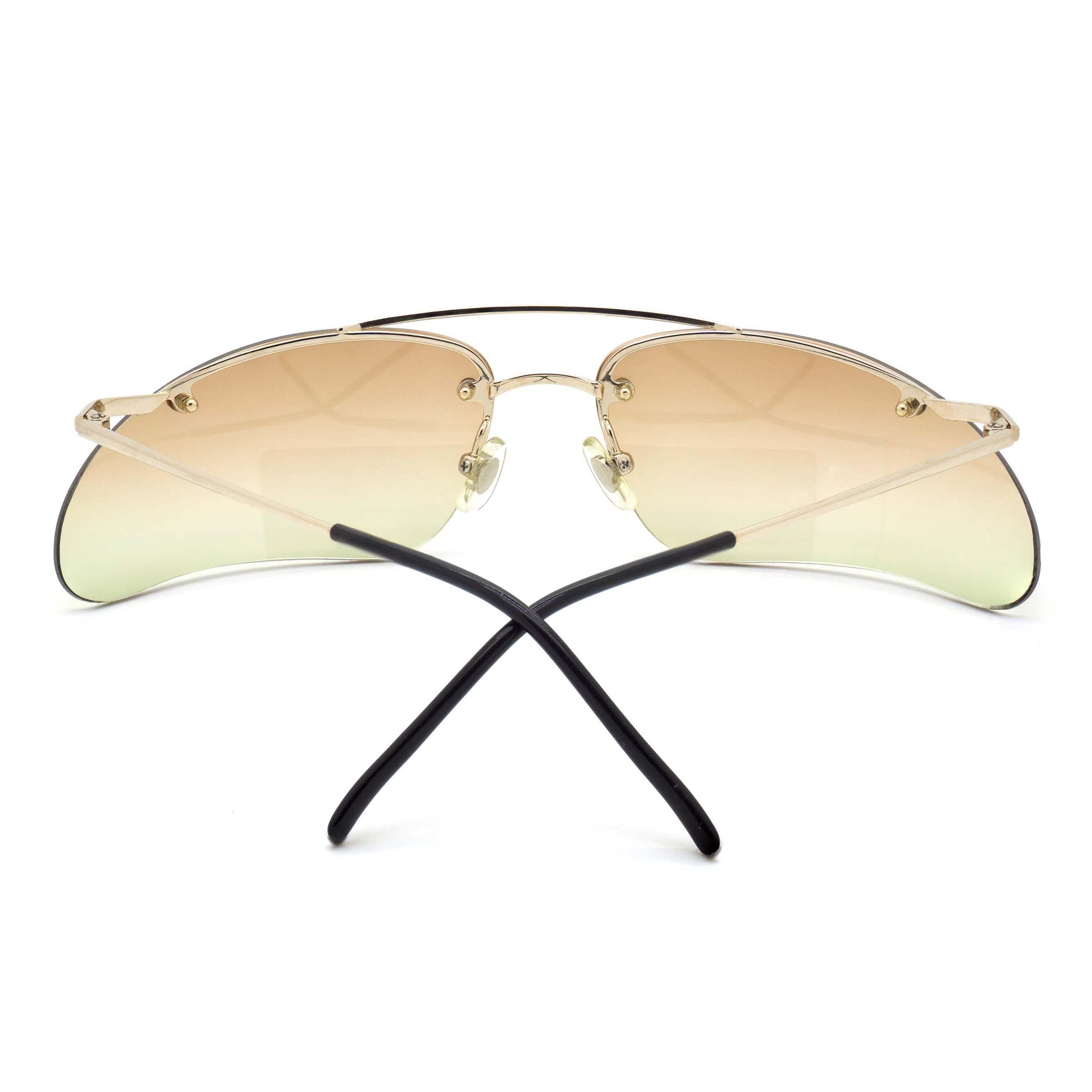 Alexander McQueen titanium 1990s sunglasses In New Condition For Sale In Santa Clarita, CA