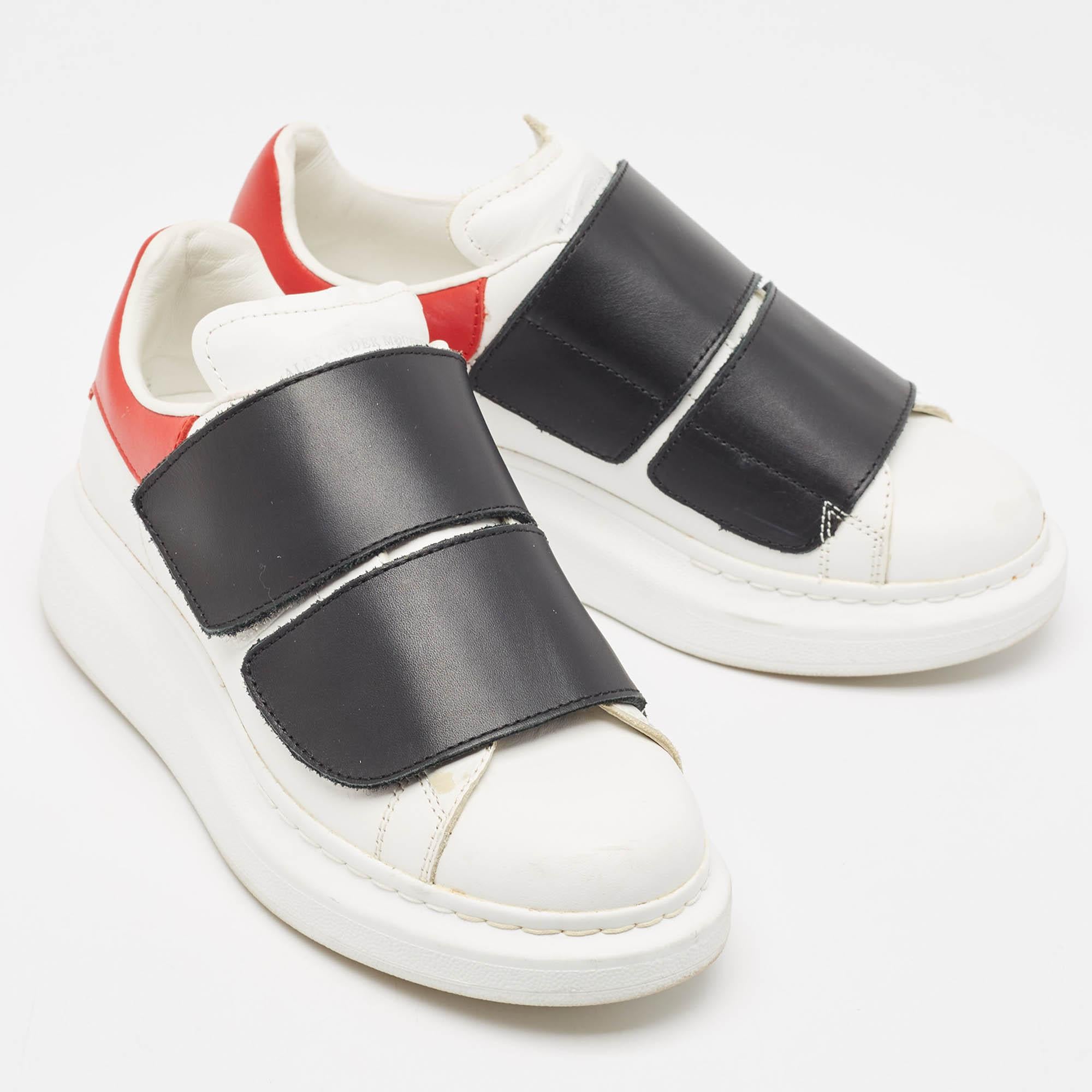 Alexander McQueen Tricolor Leather Oversized Velcro Strap Sneakers Size 35 In Good Condition In Dubai, Al Qouz 2