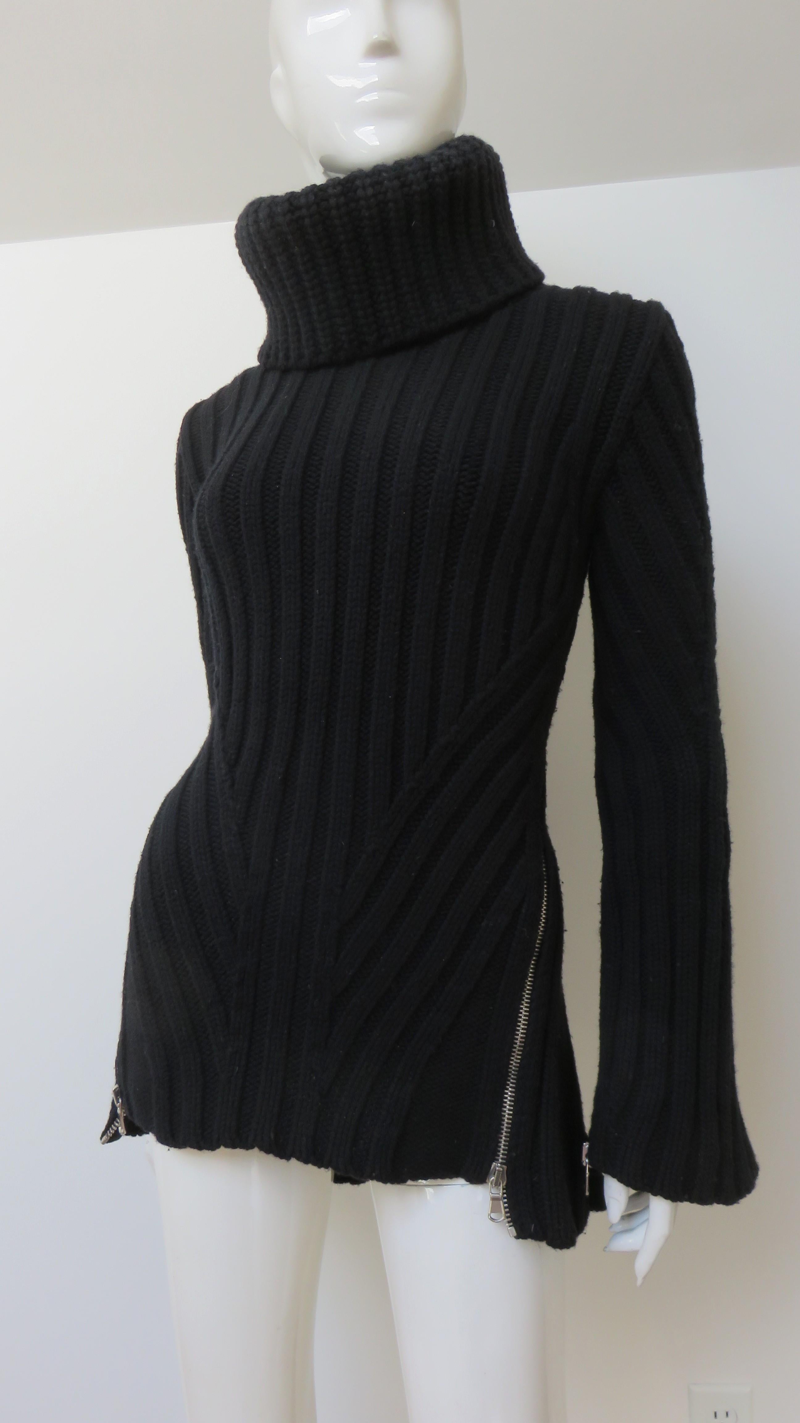 Alexander McQueen Turtleneck Sweater with Zippers In Good Condition In Water Mill, NY