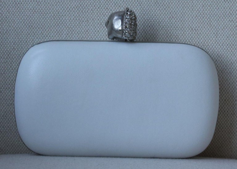 Alexander McQueen Two Faced Skull Clutch Bag In Excellent Condition For Sale In London, GB