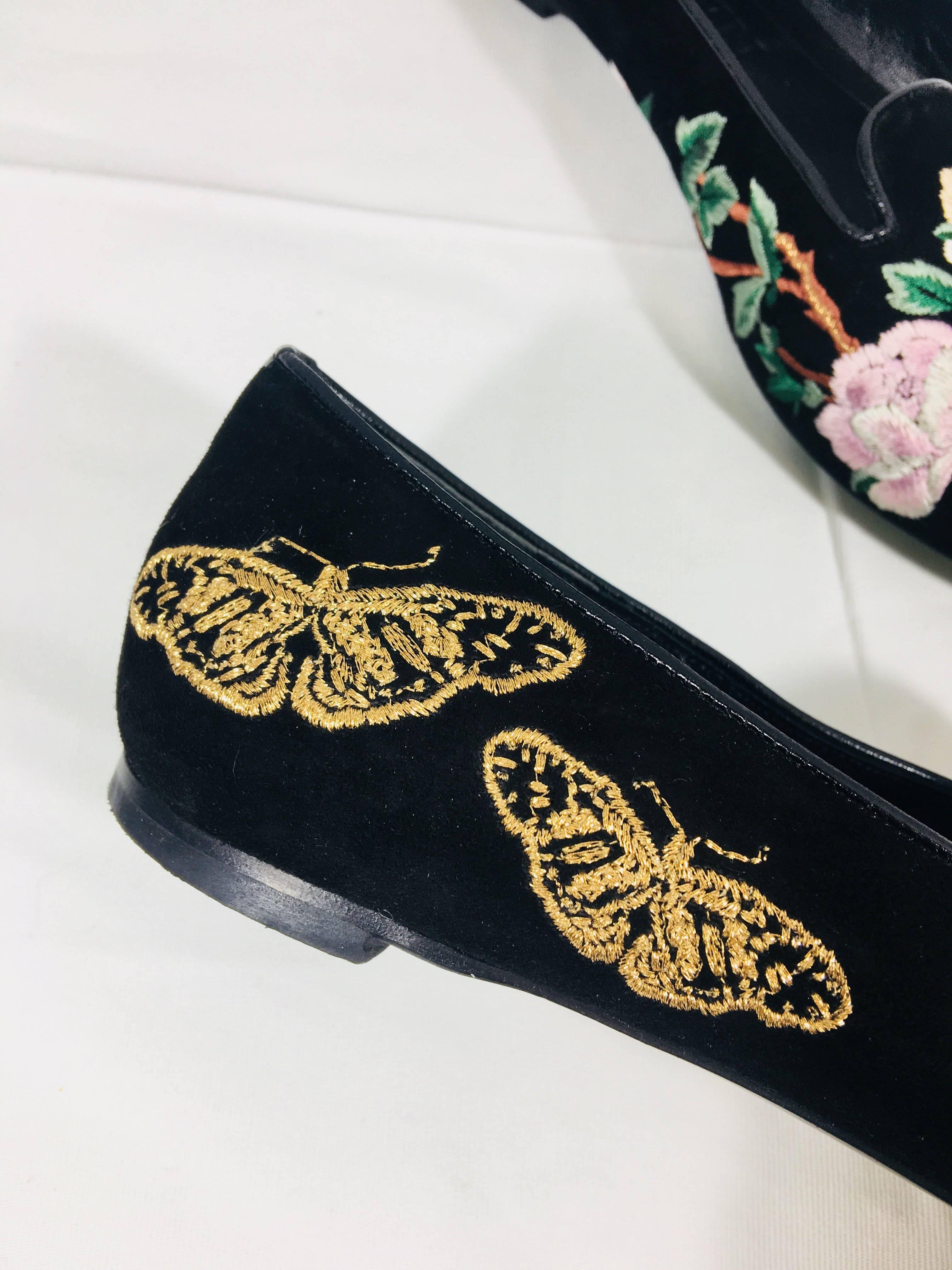 Alexander McQueen Velvet Loafers In Excellent Condition In Bridgehampton, NY