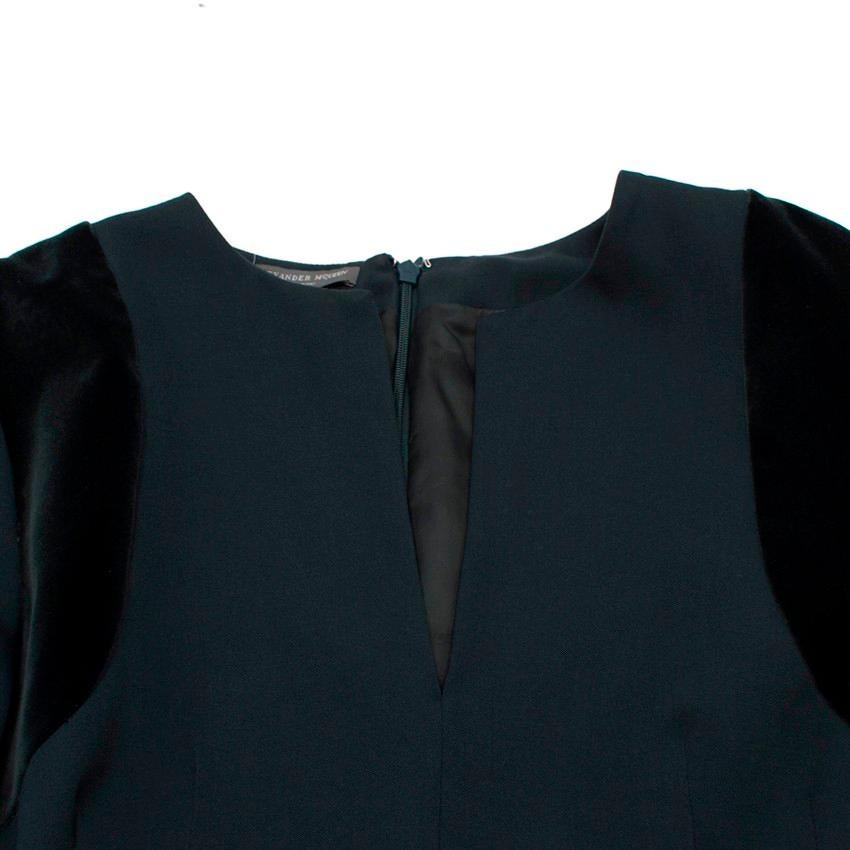 Alexander McQueen Velvet Panelled Midi Dress - Size Small In Excellent Condition For Sale In London, GB