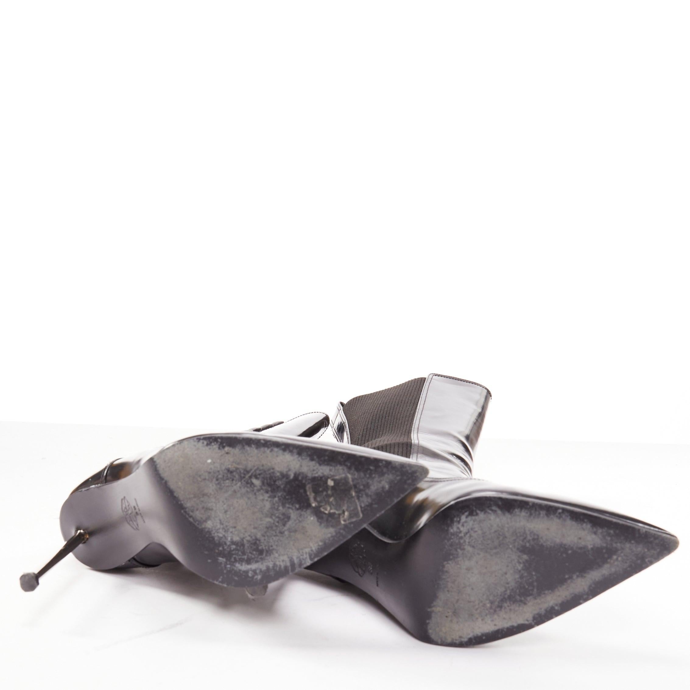 Alexander McQueen stivali vittoriani a punta in pelle nera e argento con tacco a spillo EU38 in vendita 5