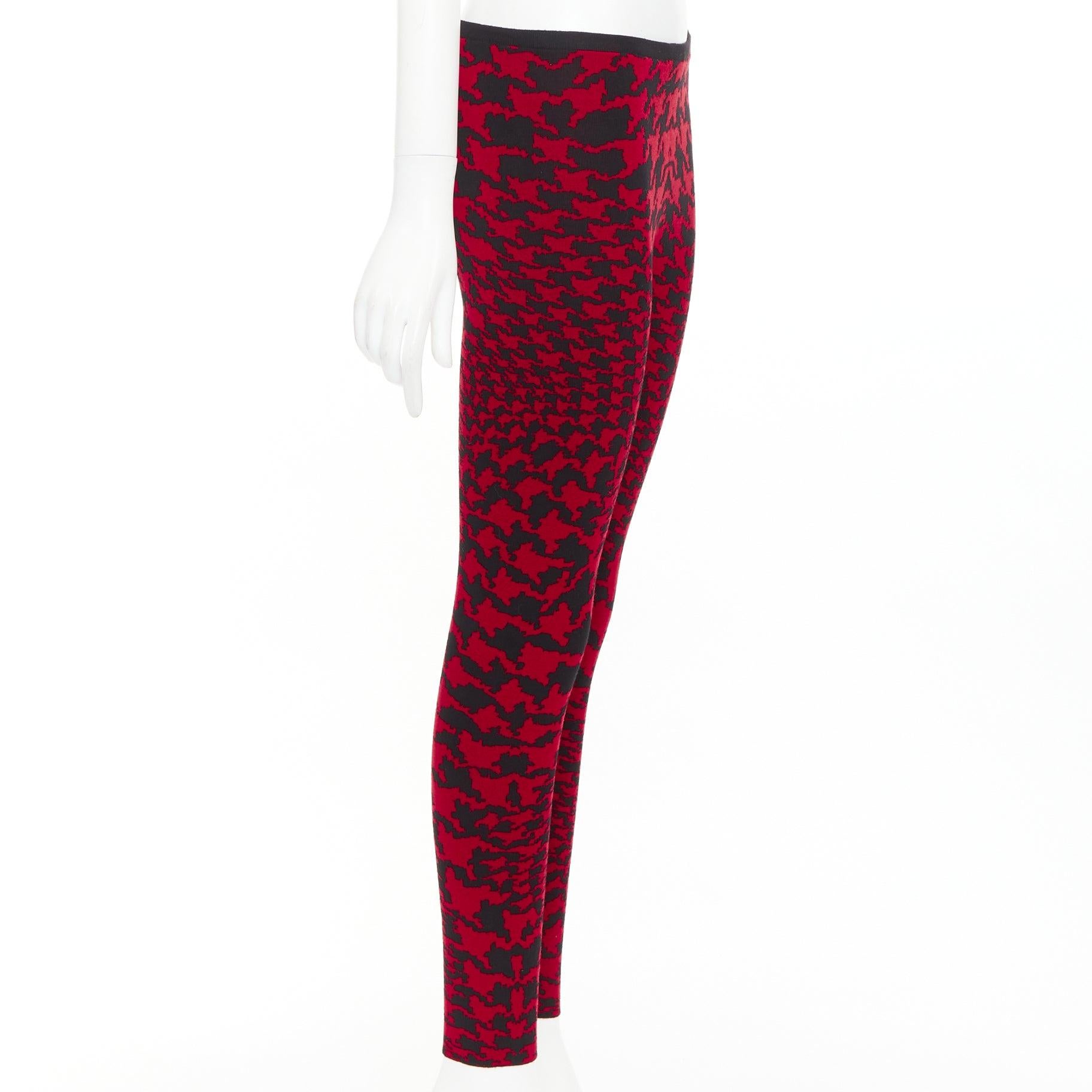 ALEXANDER MCQUEEN Vintage 2009 Horn Plenty houndstooth knit leggings XS In Good Condition For Sale In Hong Kong, NT