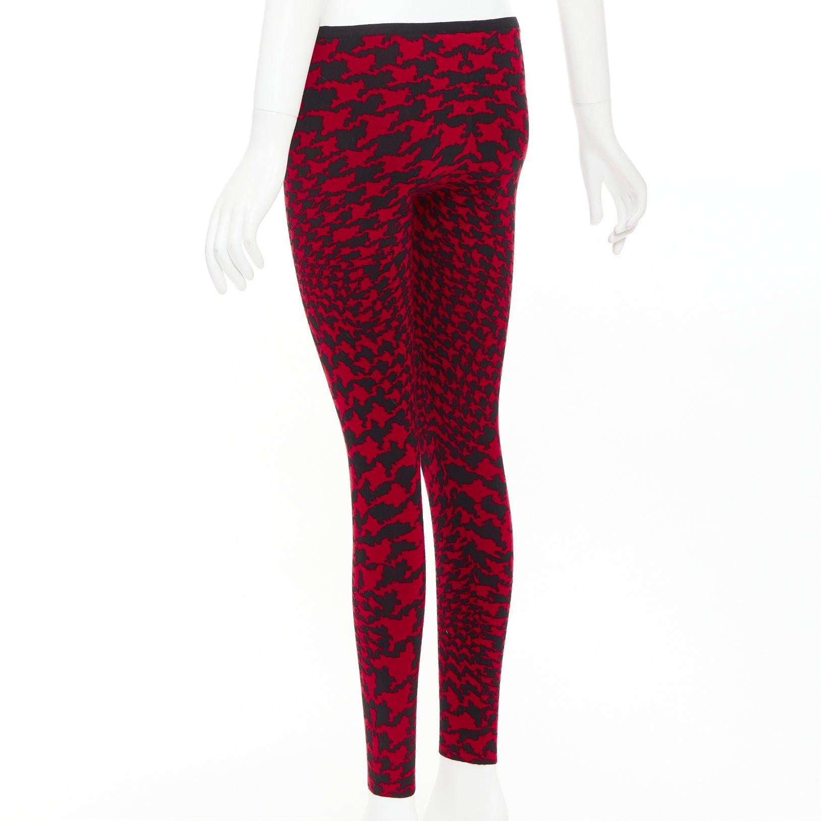 ALEXANDER MCQUEEN Vintage 2009 Horn Plenty houndstooth knit leggings XS For Sale 1