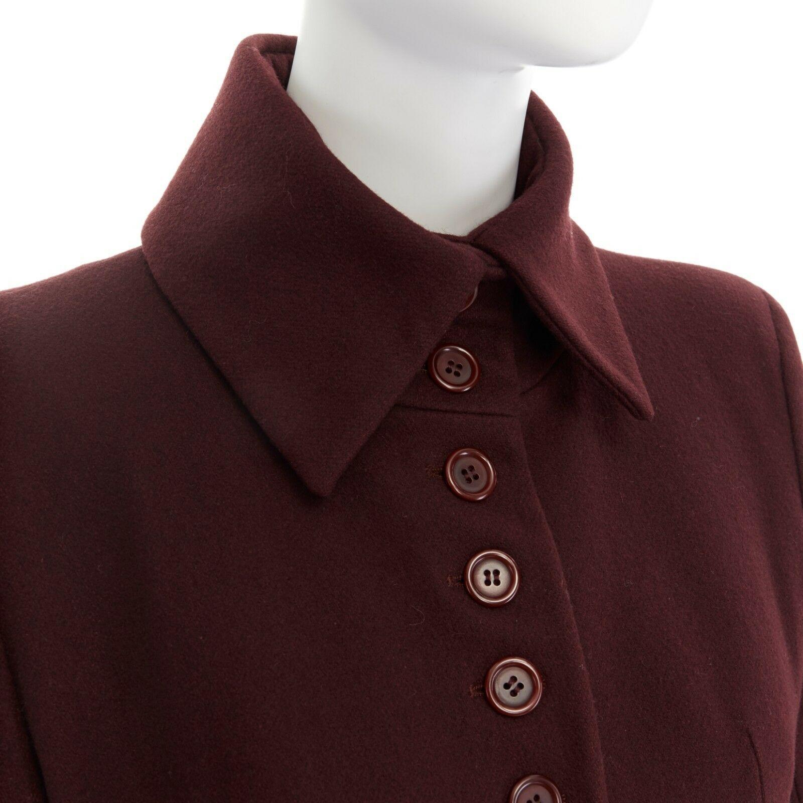 ALEXANDER MCQUEEN Vintage AW98 Joan red wool victorian button down coat IT40 S

ALEXANDER MCQUEEN VINTAGE
FROM THE FALL WINTER 1998 'JOAN' COLLECTIONBURGUNGY BLOOD RED . OVERSIZED COLLAR . BUTTON FRONT CLOSURE . SLANTED POCKETS AT FRONT . CUFFED