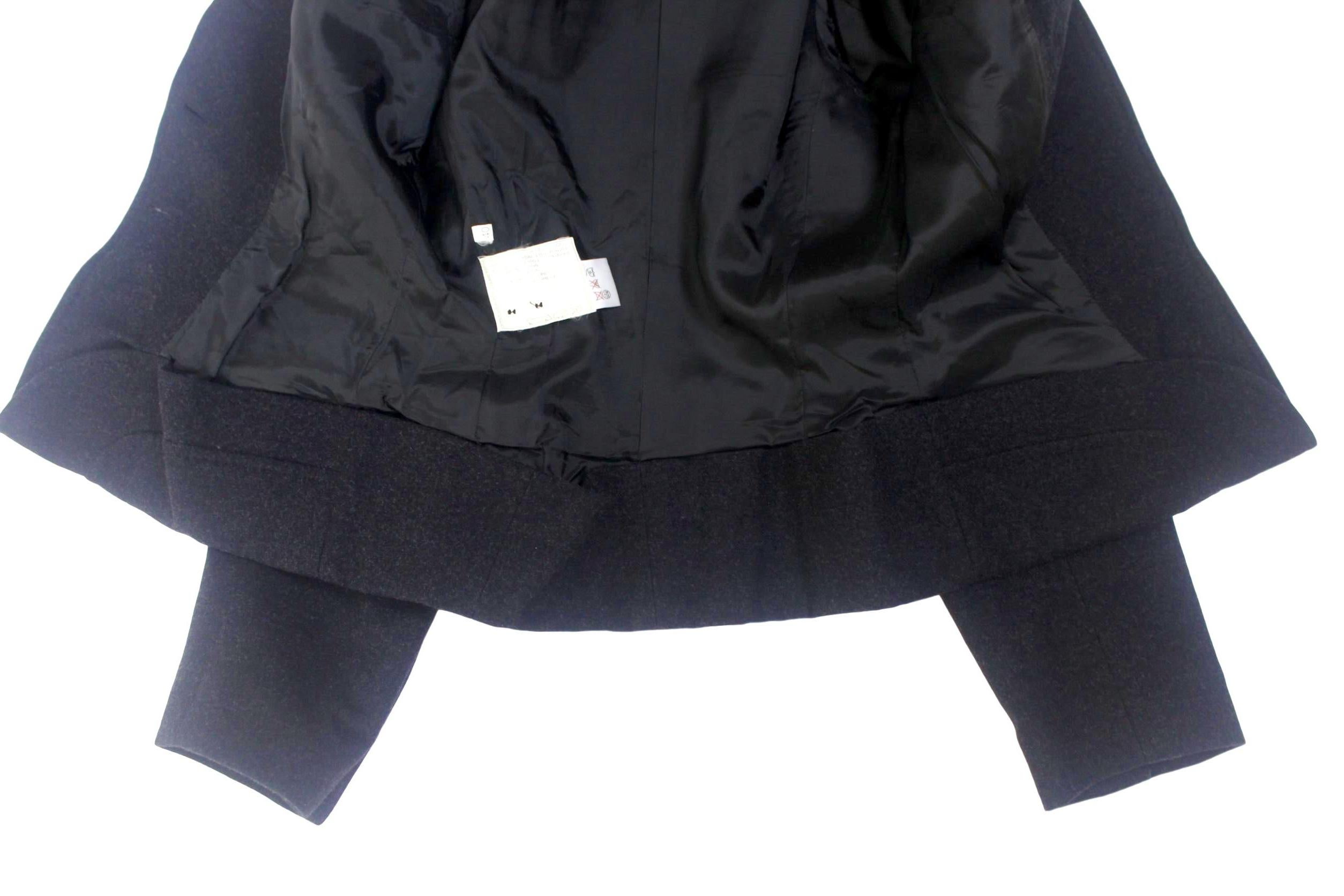 Alexander McQueen Vintage Black Wool and Cashmere Jacket For Sale 5