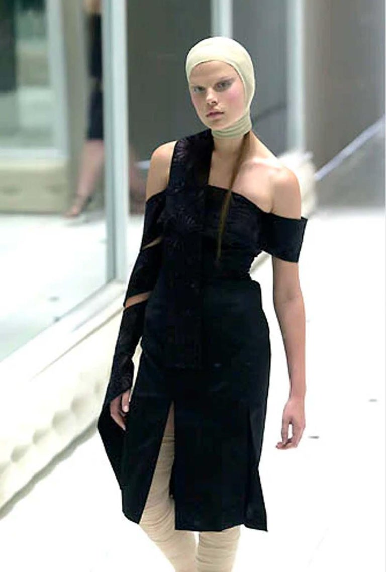 Alexander McQueen Vintage S/S 2001 Runway Voss Strapless Dress at